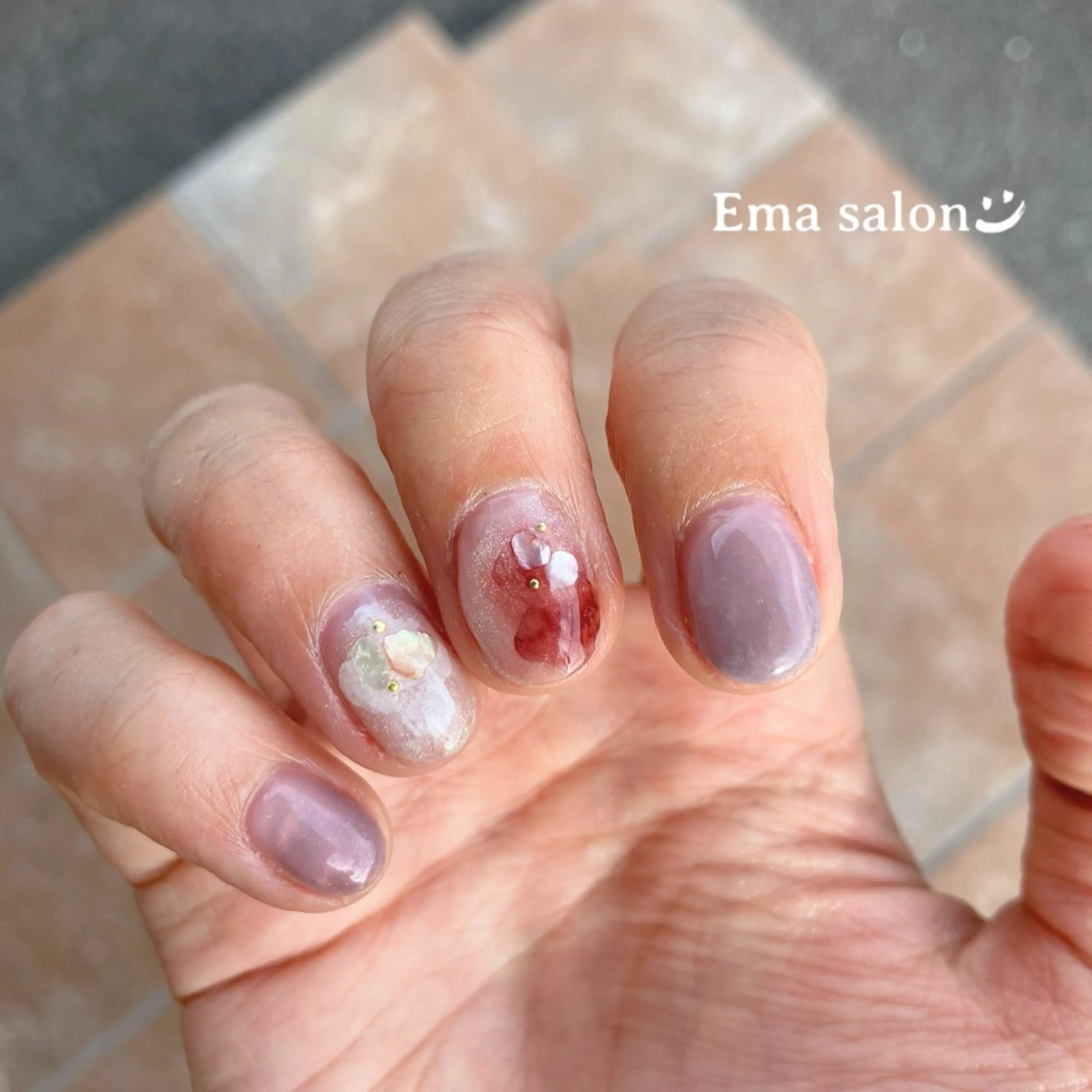 ネイル Ema salon satomiのネイルデザイン