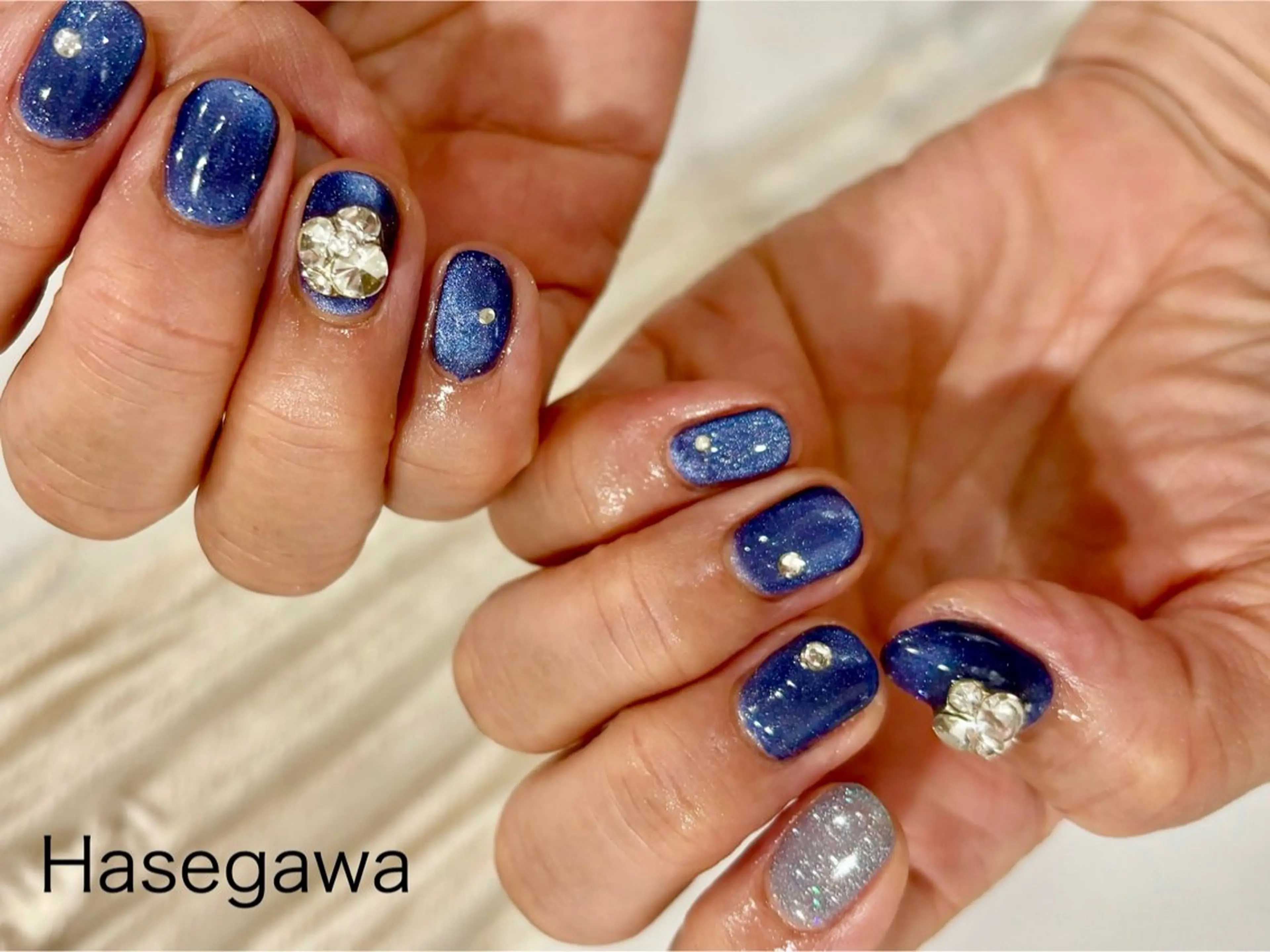 ネイル ネイビー ハンドネイル DROP所属・DROP 長谷川のネイルデザイン