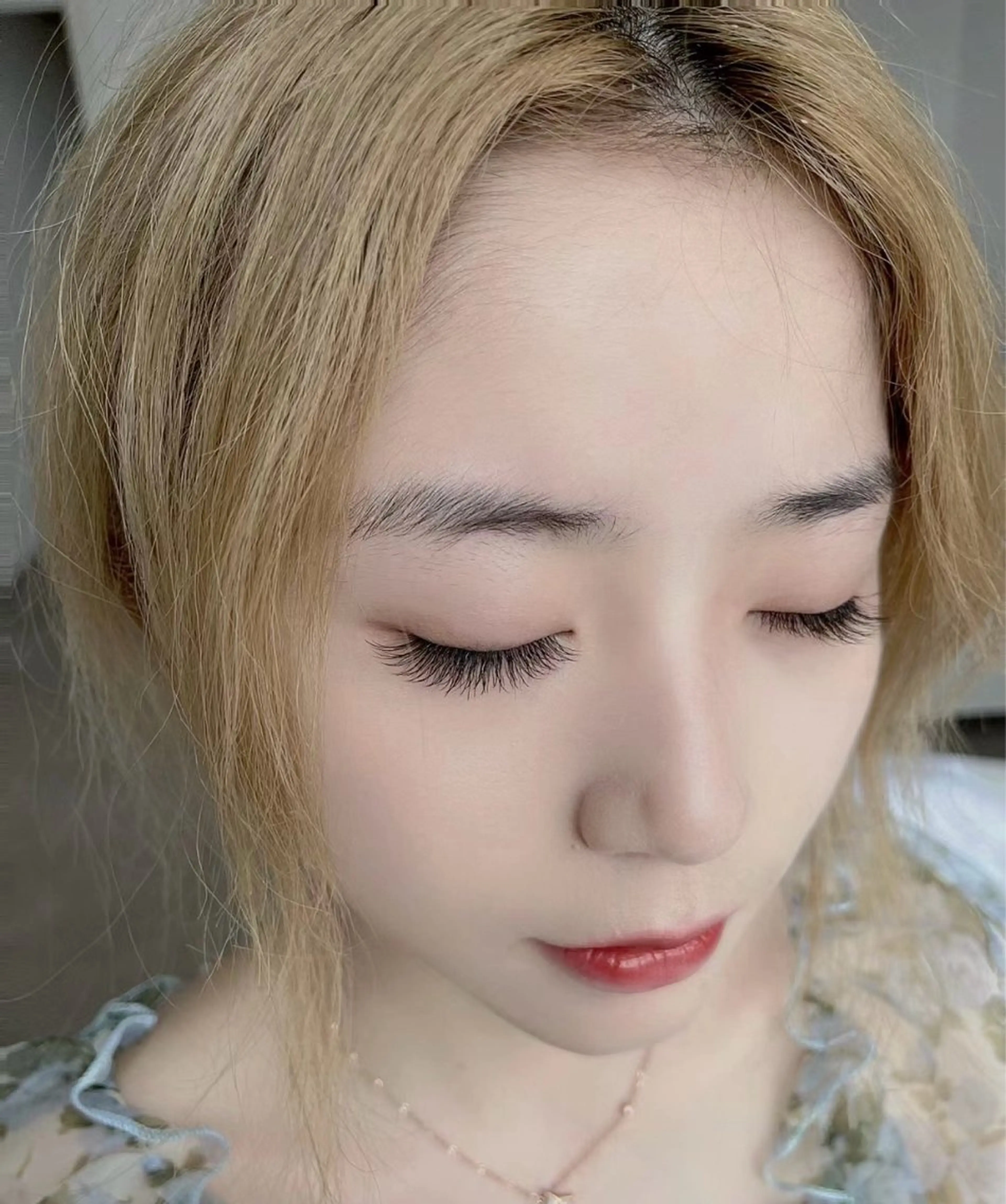 マツエク・マツパ バインドロック カラーマツエク フラットラッシュ ナチュラル パリジェンヌラッシュリフト YK• マツエクサロンのマツエク・マツパデザイン