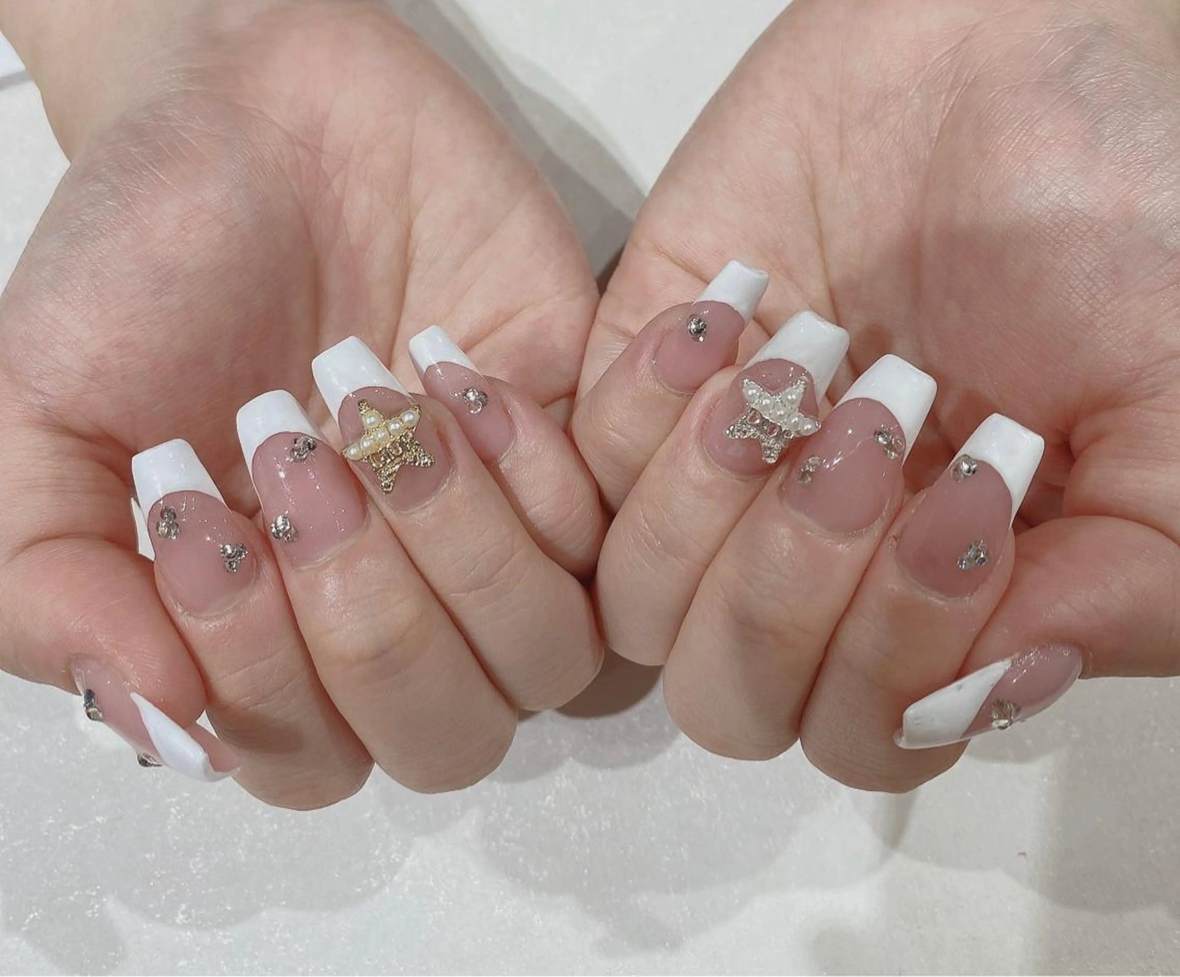 ミディアム ハンドネイル JNA認定講師🌸 RIEのネイルデザイン