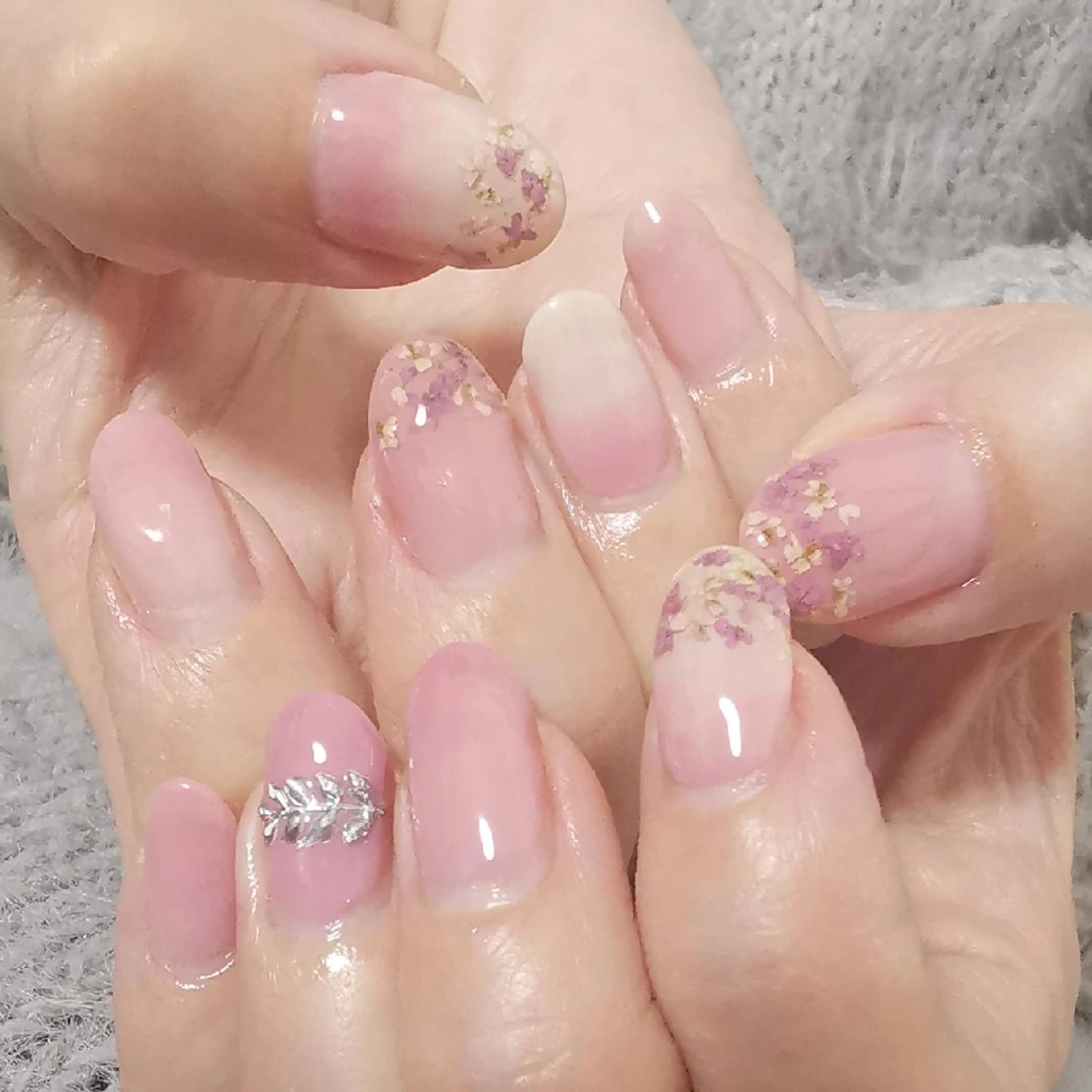 ネイル フレンチネイル ハンドネイル reve あやののネイルデザイン