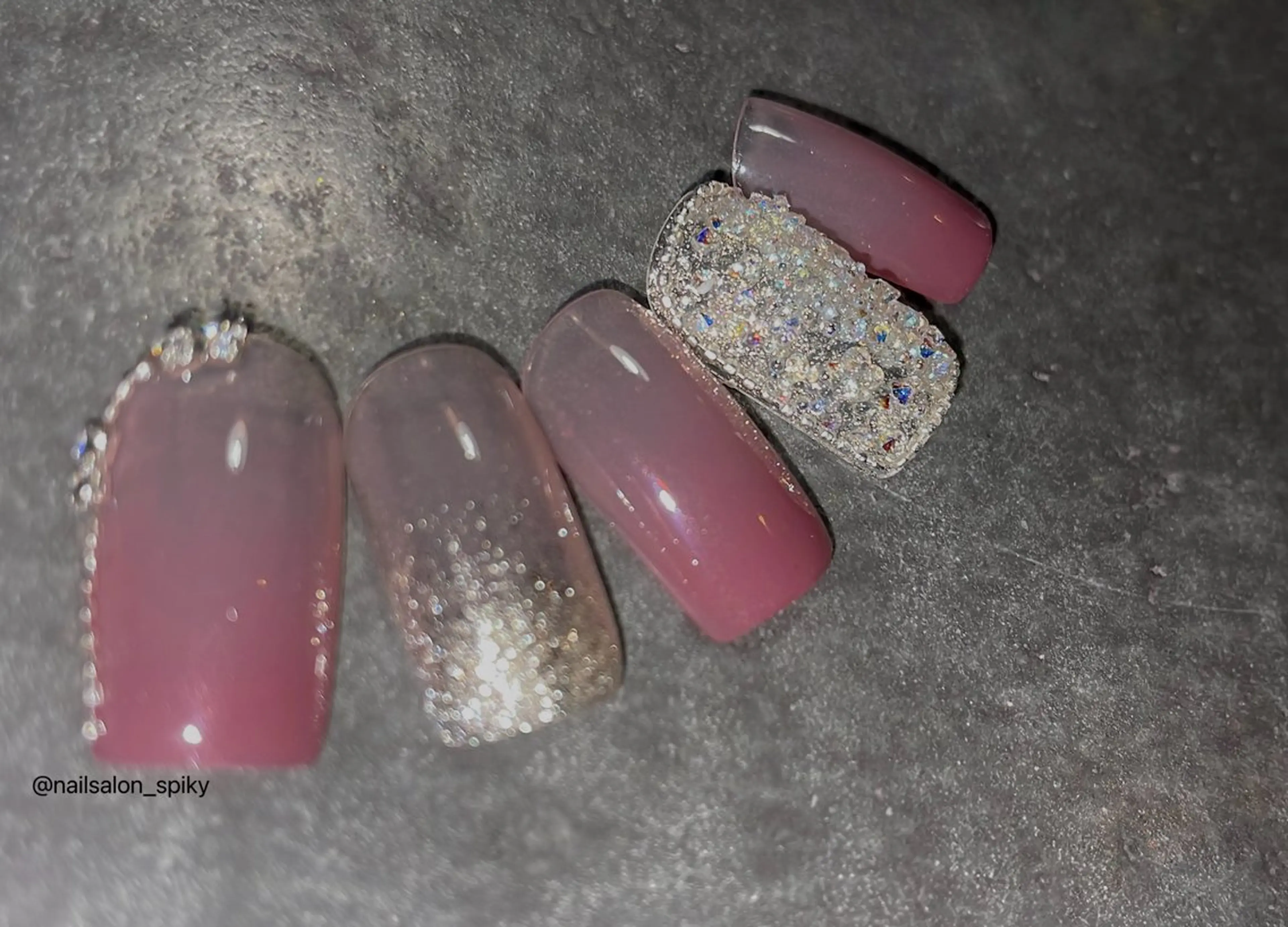 ネイル Spiky とうげ ふうかのネイルデザイン