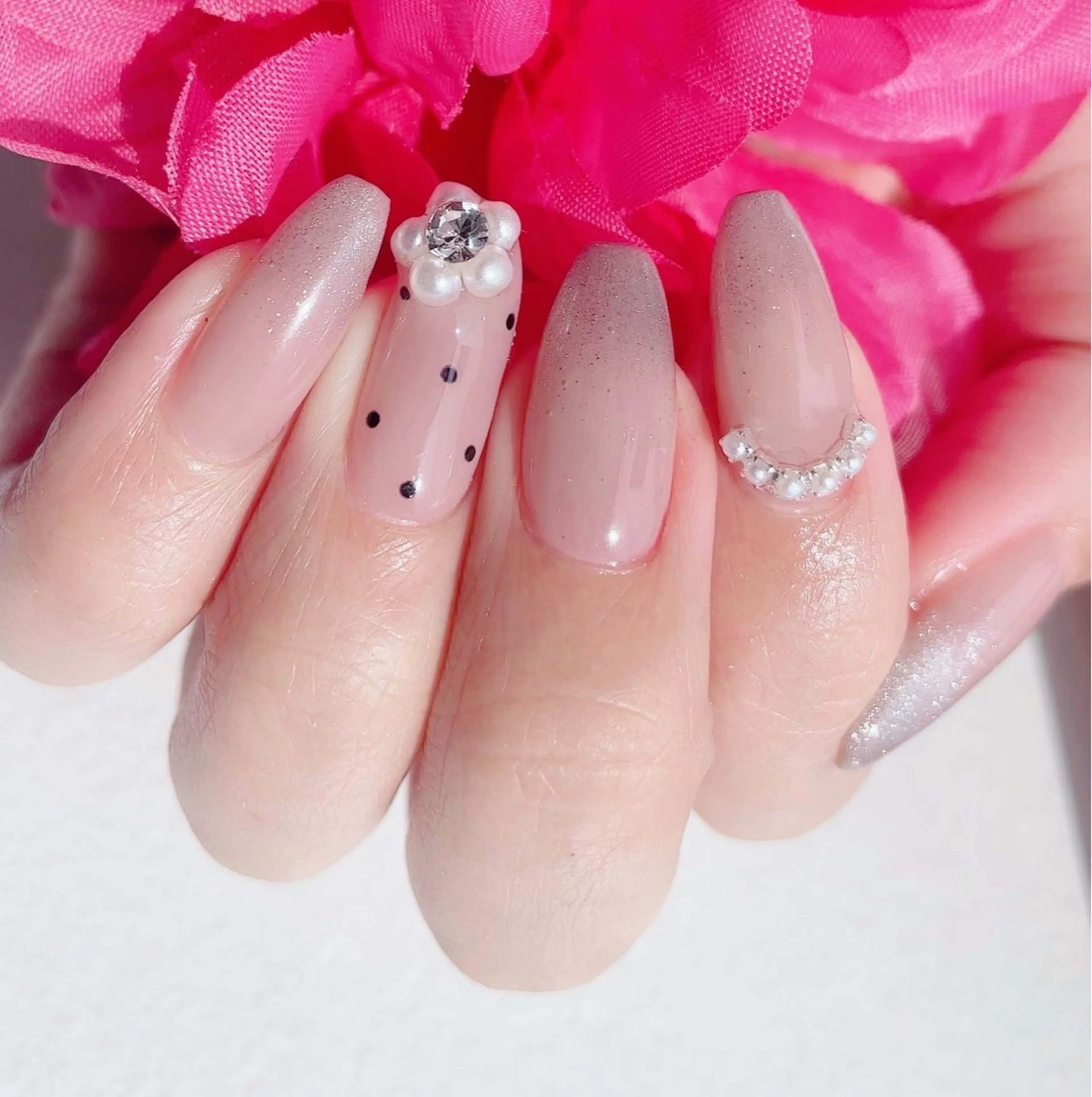 ネイル フラワーネイル f Nail所属・f  Nail 五日市駅北口のネイルデザイン