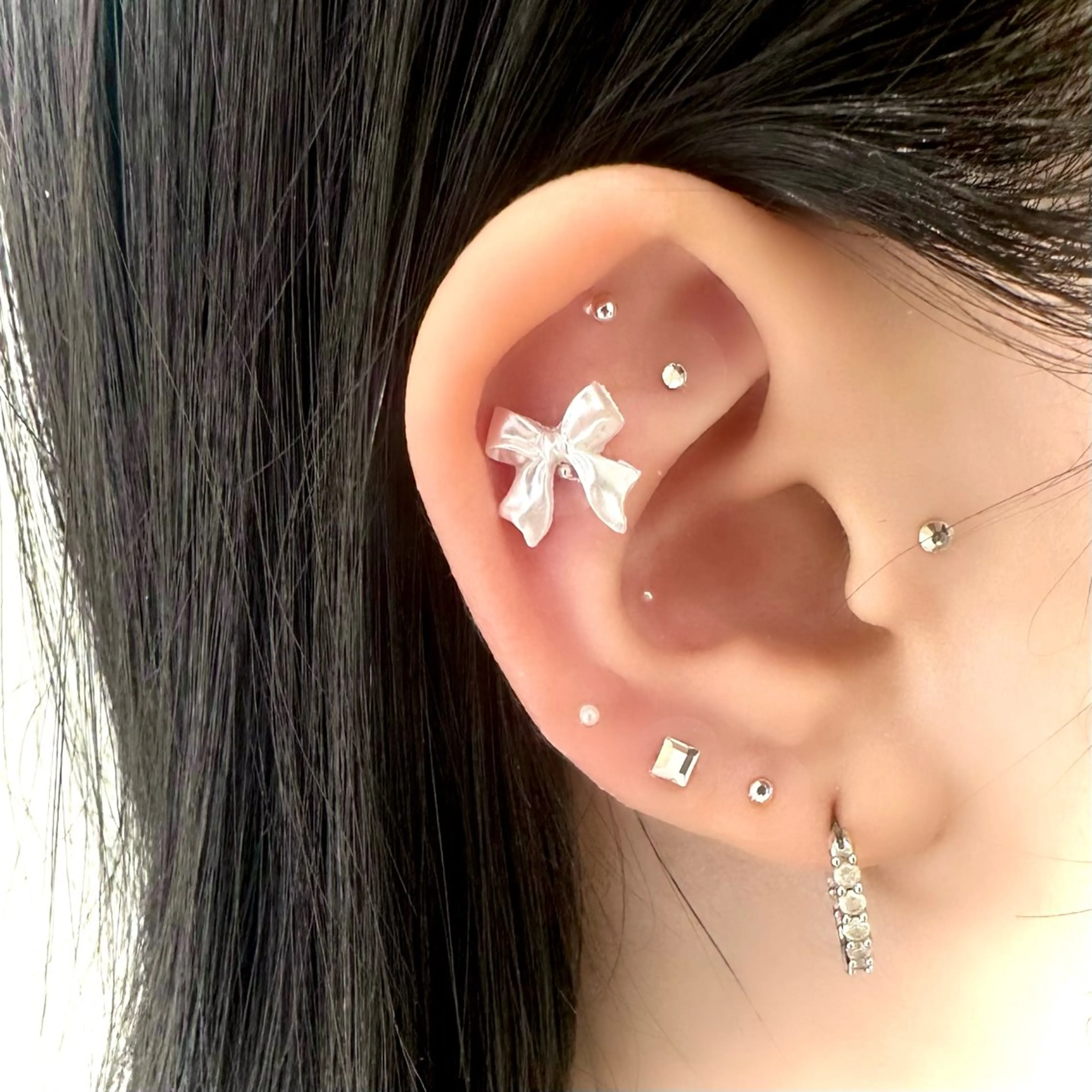 耳つぼjewelry15粒･*:.｡ ｡.:*･ﾟ✽の写真