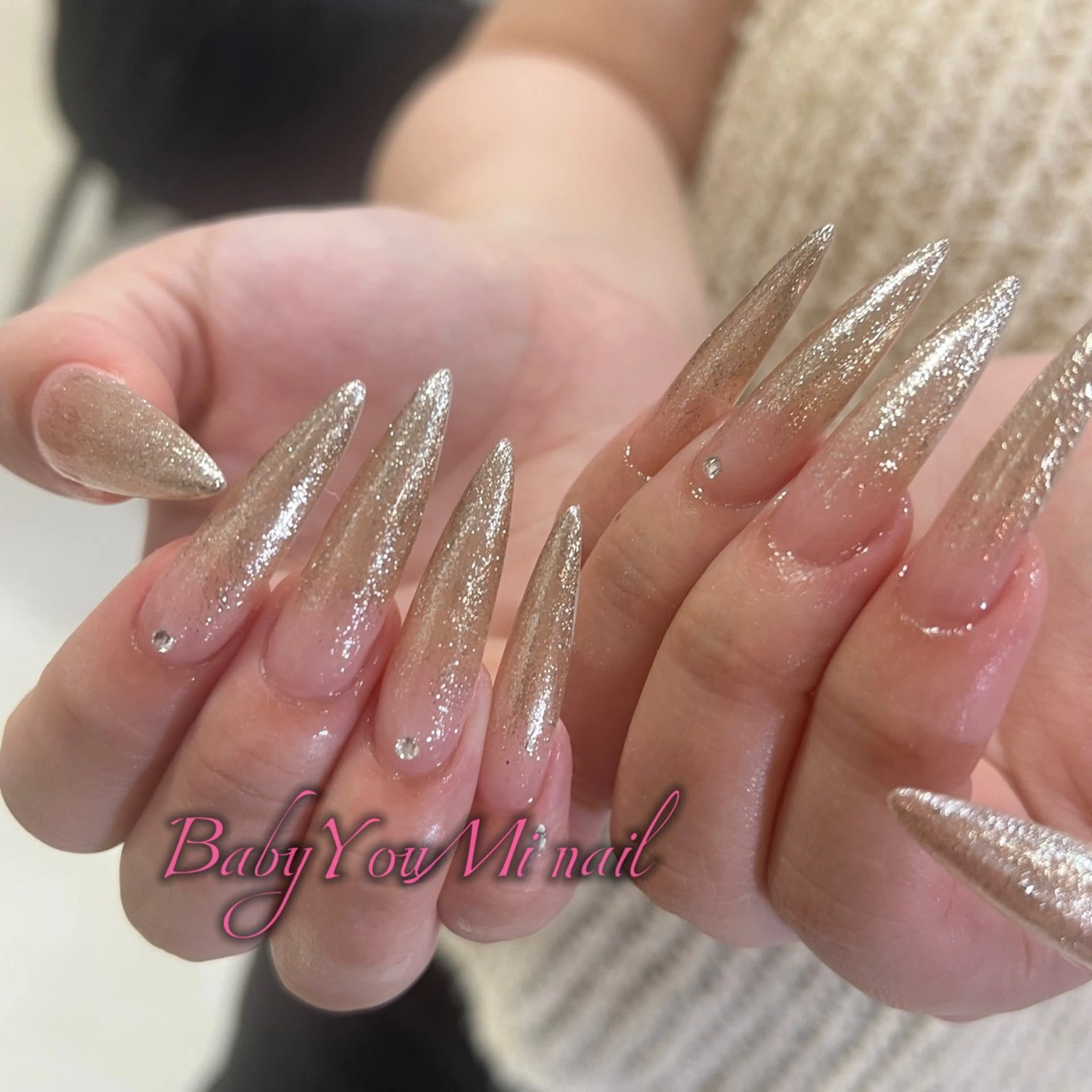 ネイル オーロラネイル フラワーネイル フットネイル フレンチネイル ジェルネイル ハンドネイル BabyYouMi ねねのネイルデザイン