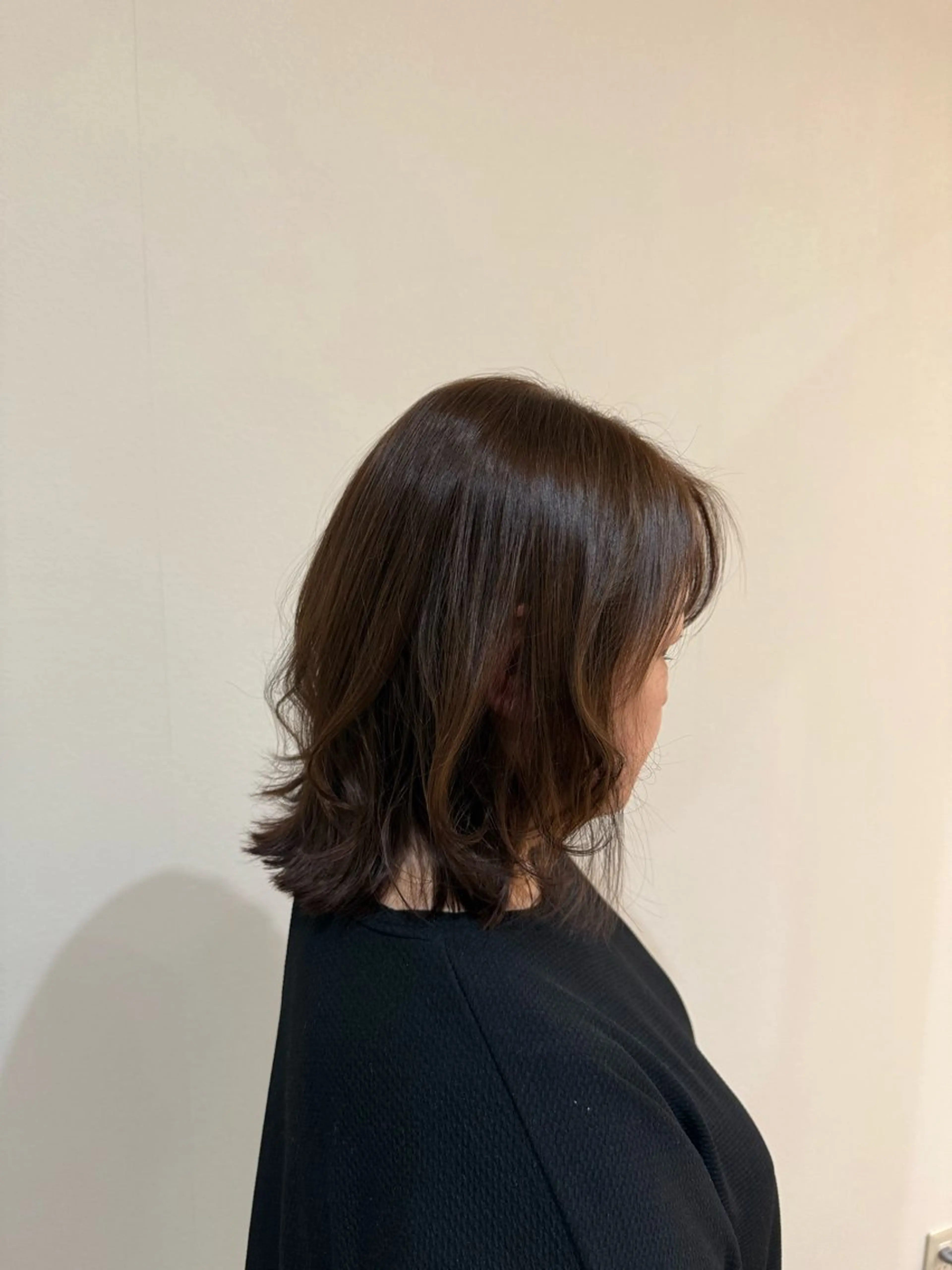 ミディアム くせ毛 顔周りカット 小顔カット WINNER美容室  西店所属・原尾 あやなのヘアスタイル