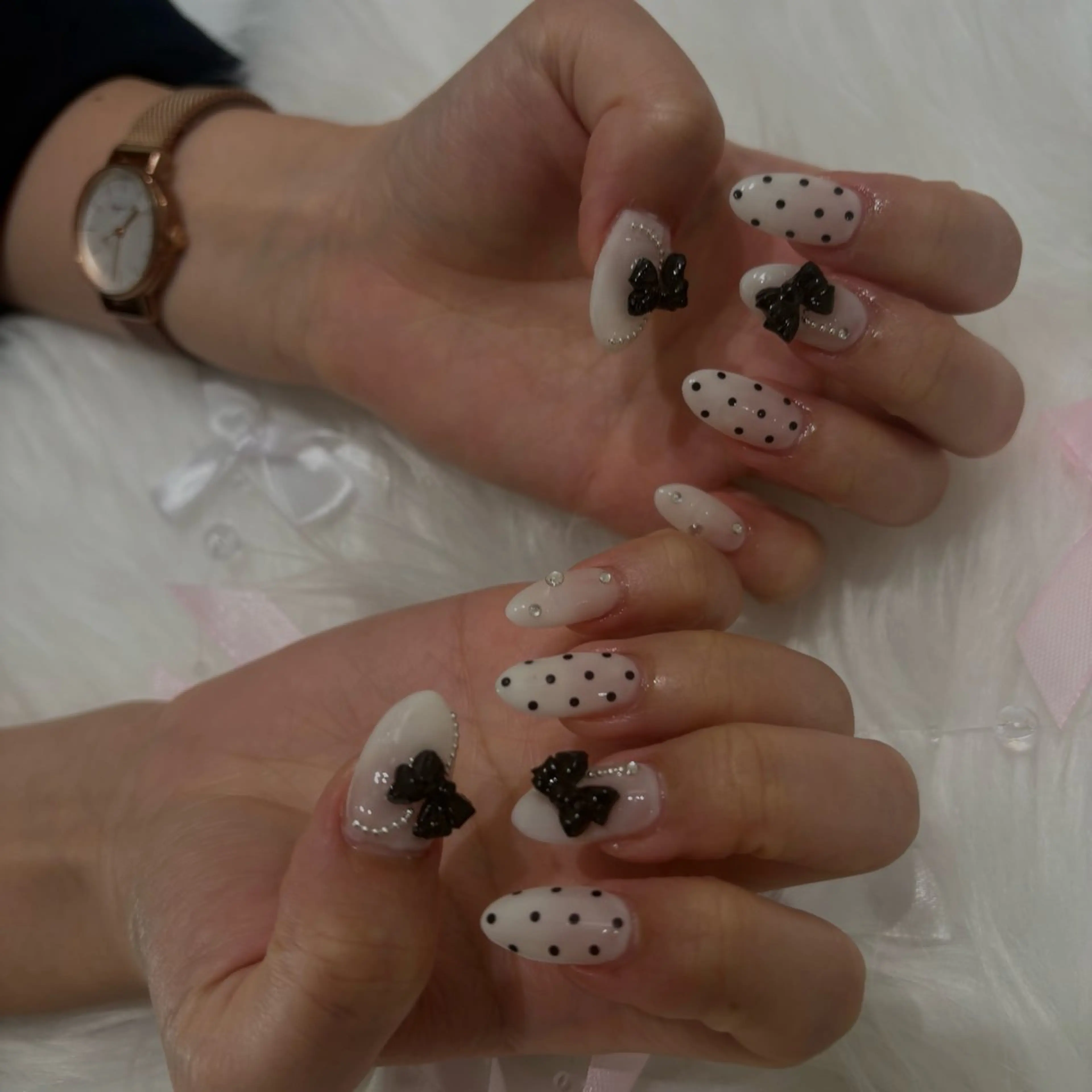 ネイル アートネイル 長さ出し フットネイル ハート キラキラネイル Vante梅田店所属・vante_aimi .パラジェル取扱店のネイルデザイン