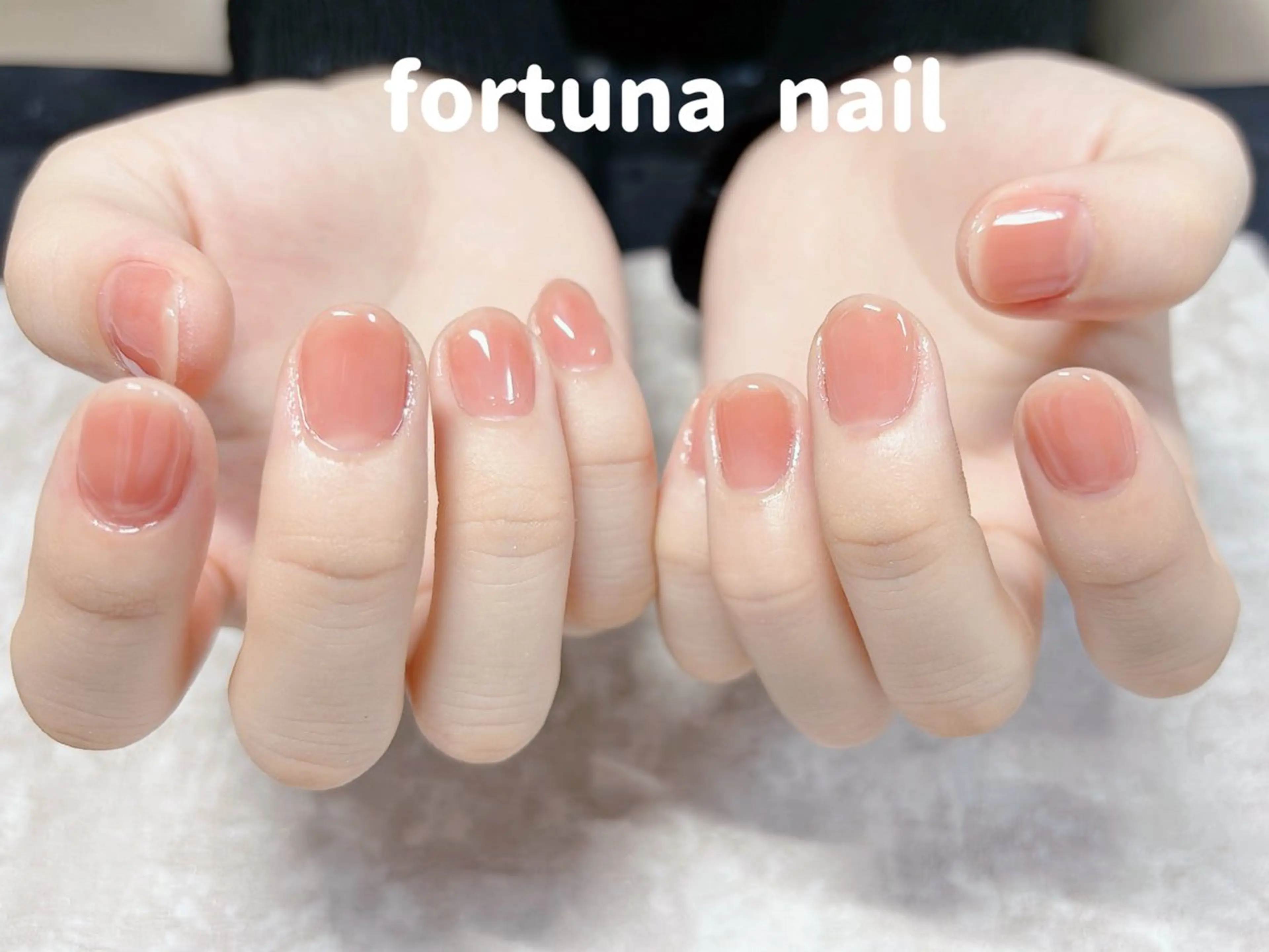 ネイル ハンドネイル Nail •Head スパFortunaのネイルデザイン