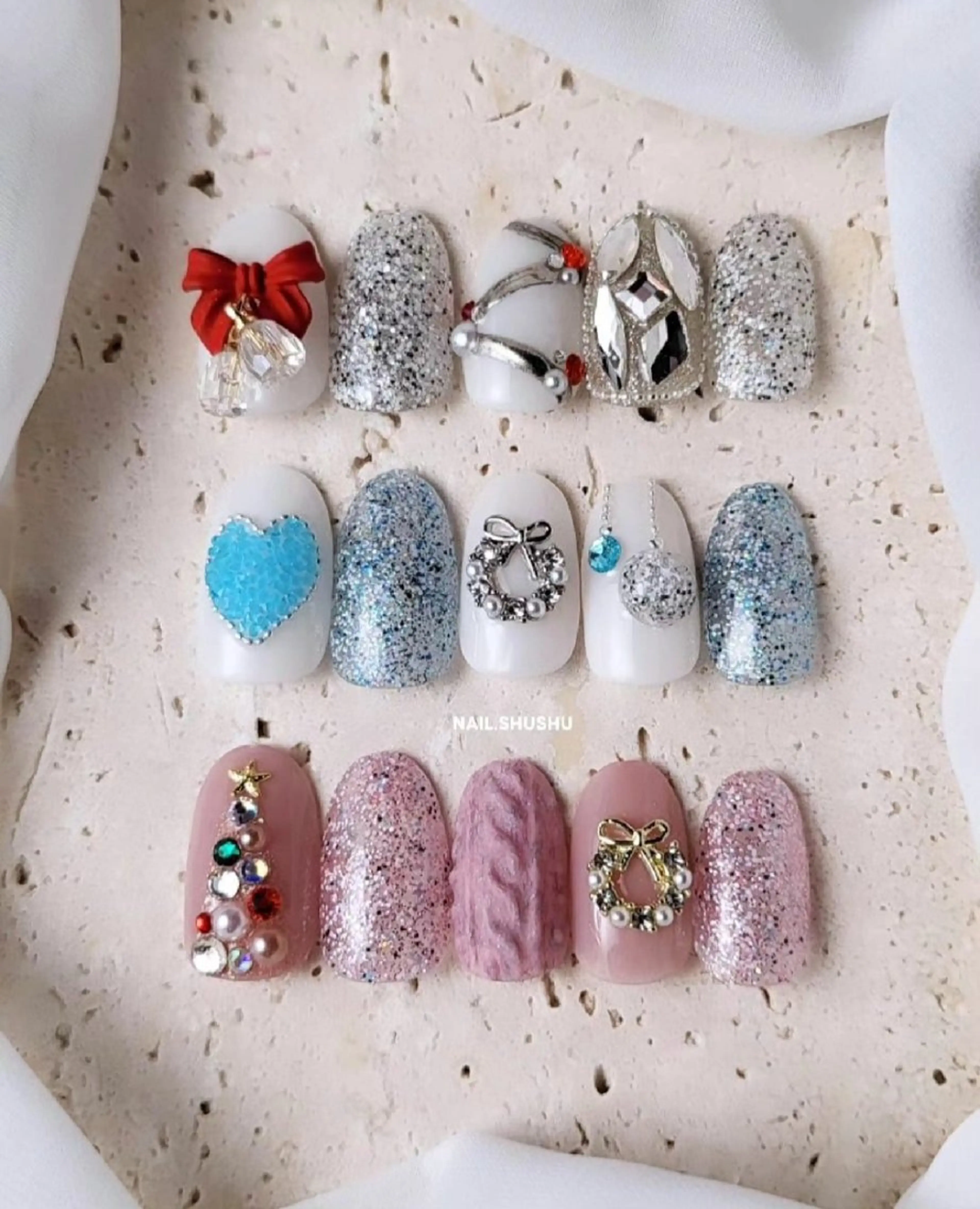 ネイル 持ち込み ニュアンスネイル ワンカラーネイル シンプルネイル 冬ネイル ハンドネイル 3dパーツ/流行り 👧shushu❤️のネイルデザイン