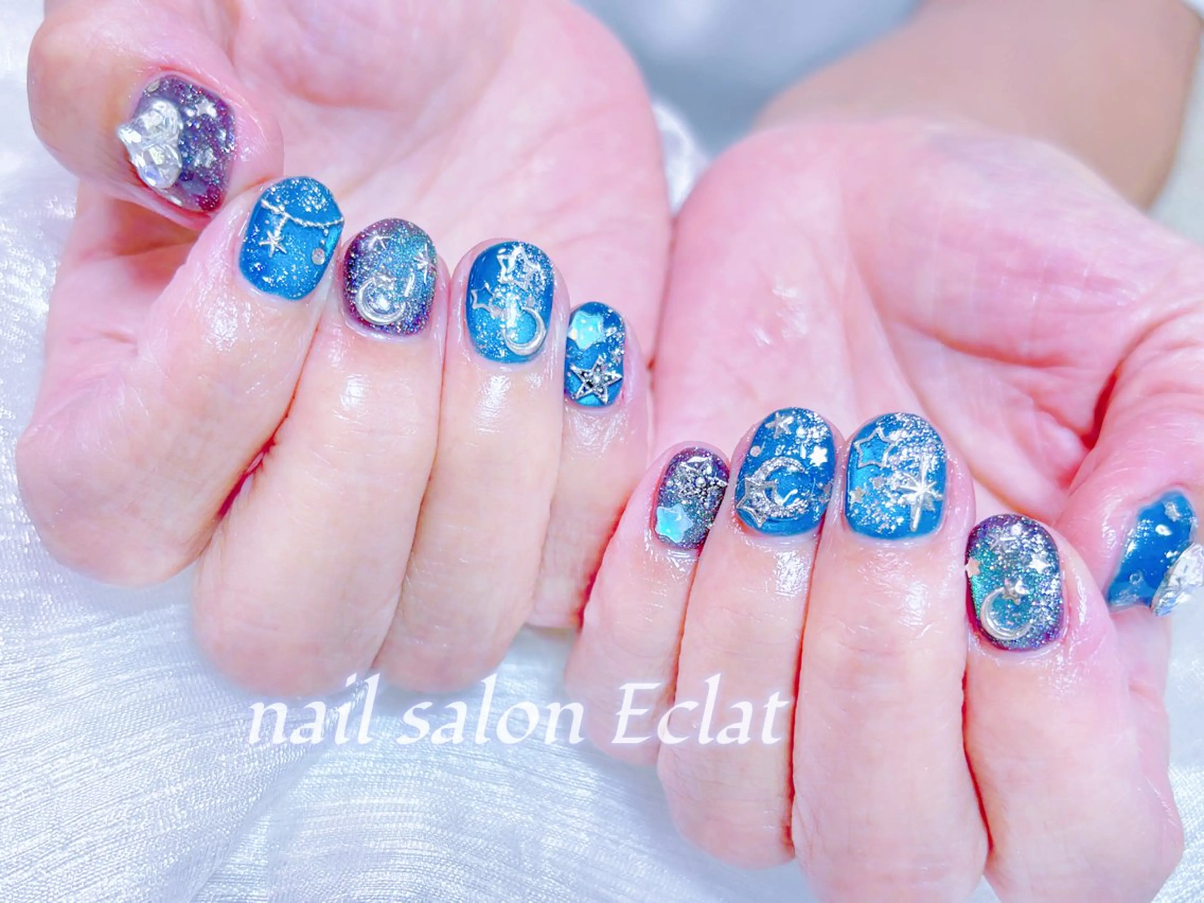 ネイル ネイルサロンエクラ 🫧Shizukaのネイルデザイン