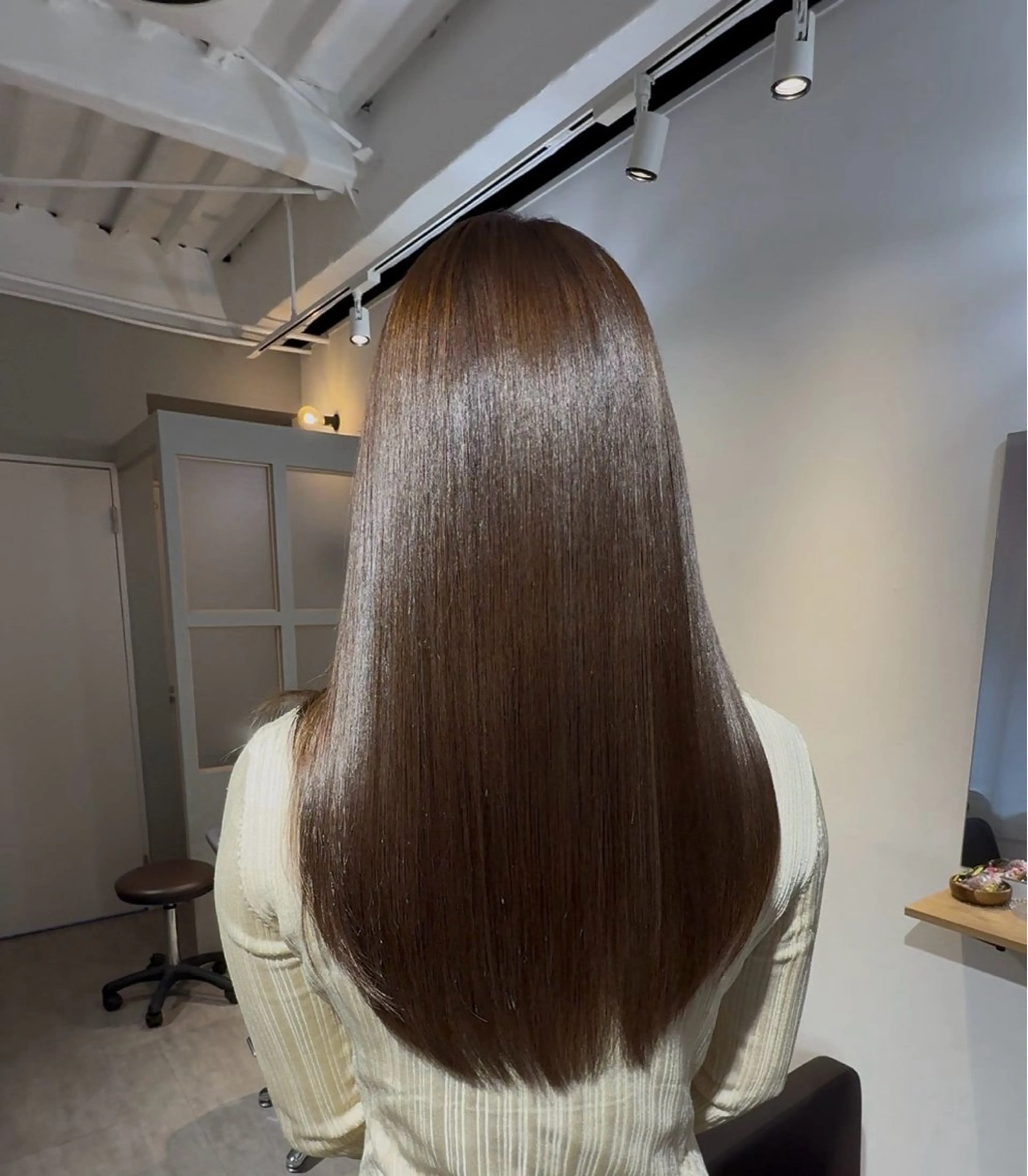 カラー ヘアカラー トリートメント yukiko/美容師 髪質改善×肌質改善のエステ・リラクイメージ