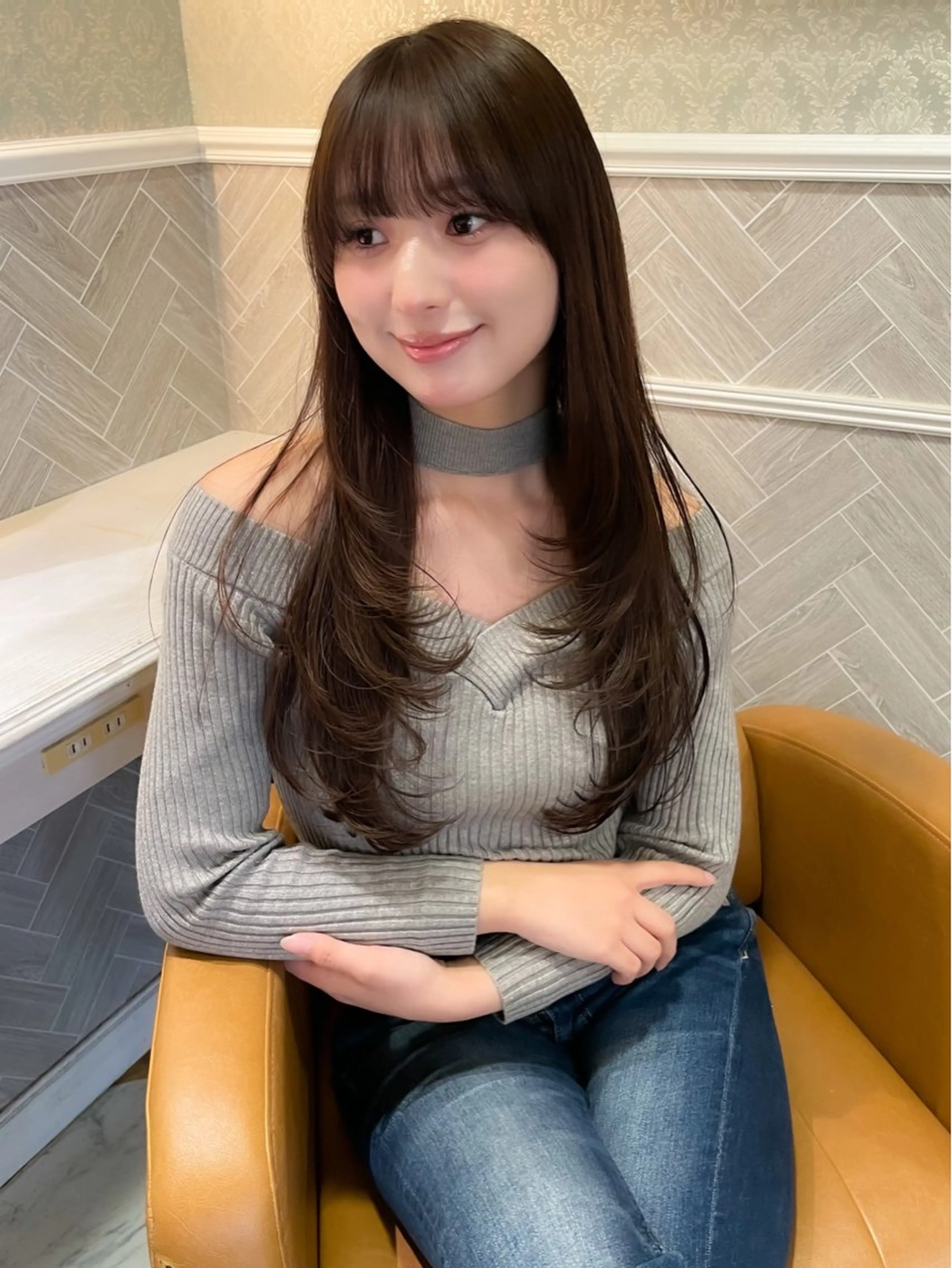 ロング 髪質改善 韓国風ヘア レイヤーカット ロング 縮毛矯正 カット 縮毛矯正 トリートメント 美髪縮毛矯正🤍 髪質改善/Shinaのヘアスタイル