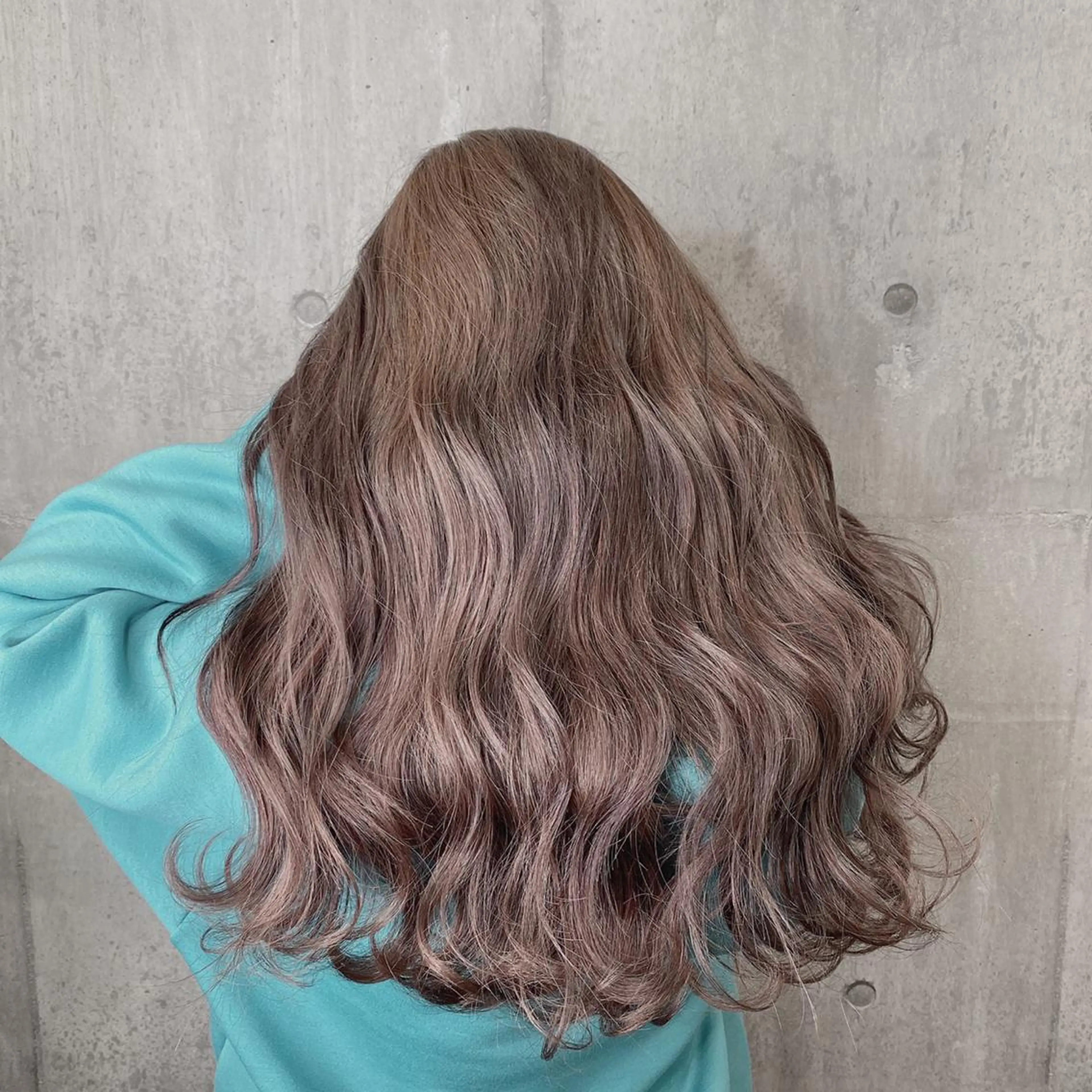 ロング カラー アッシュ アッシュブラウン ブラウンカラー supbytomee所属・カラー特化型サロン #SUP.のヘアスタイル