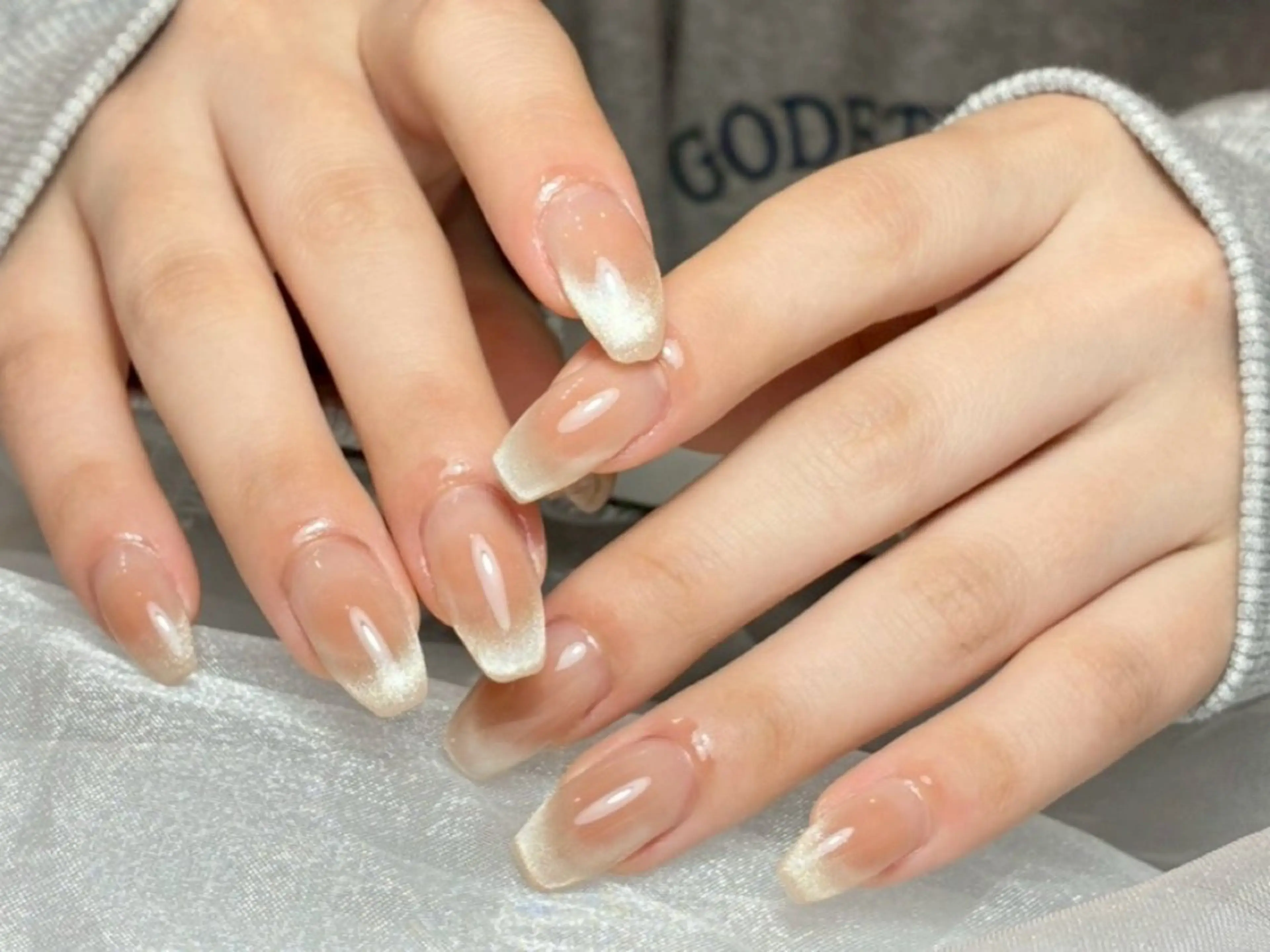 ネイル チークネイル 持ち込み ハンドネイル Mia nail 【⠀ミアネイル 】のネイルデザイン