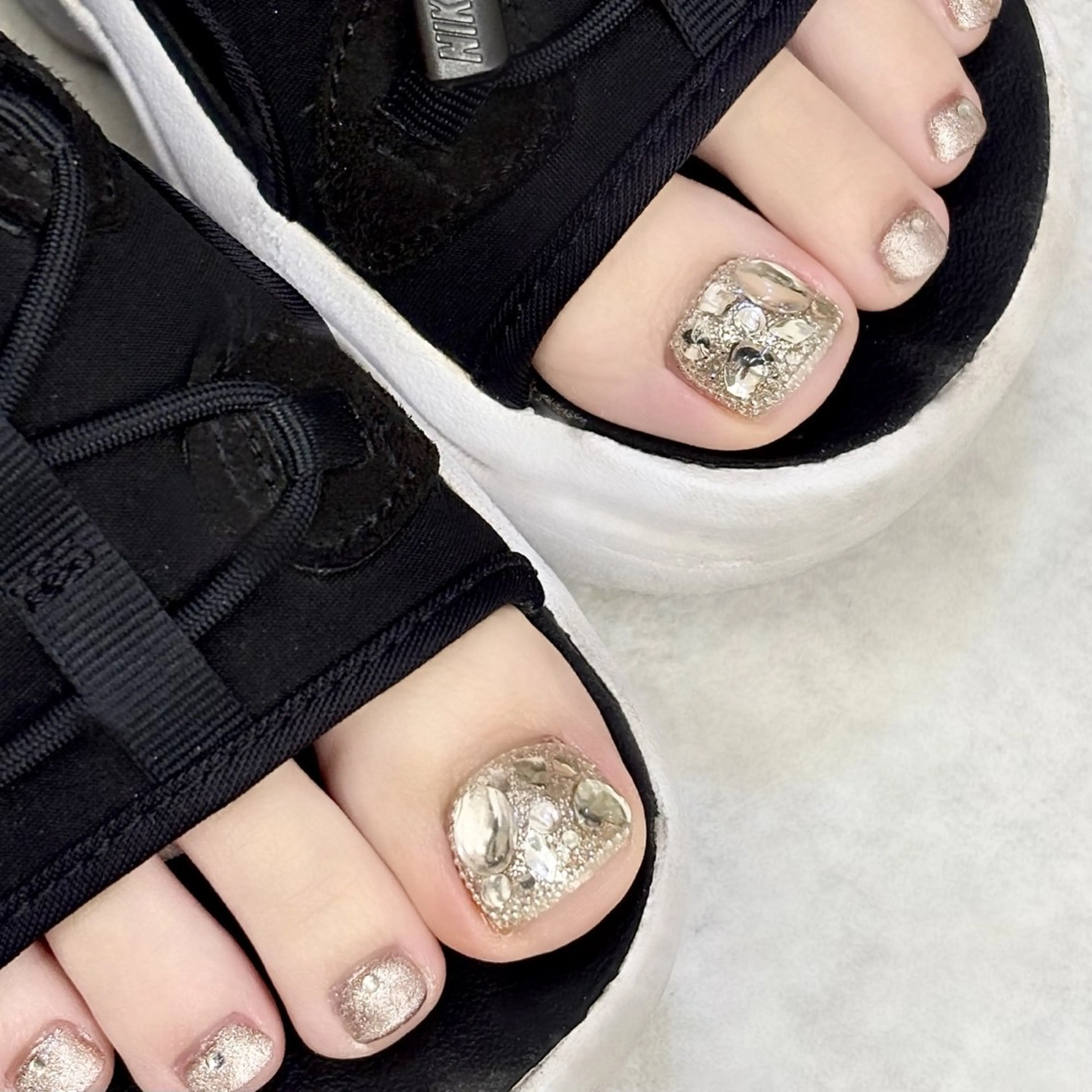 ネイル RIN🐰笹塚/ パラジェルのマツエク・マツパデザイン