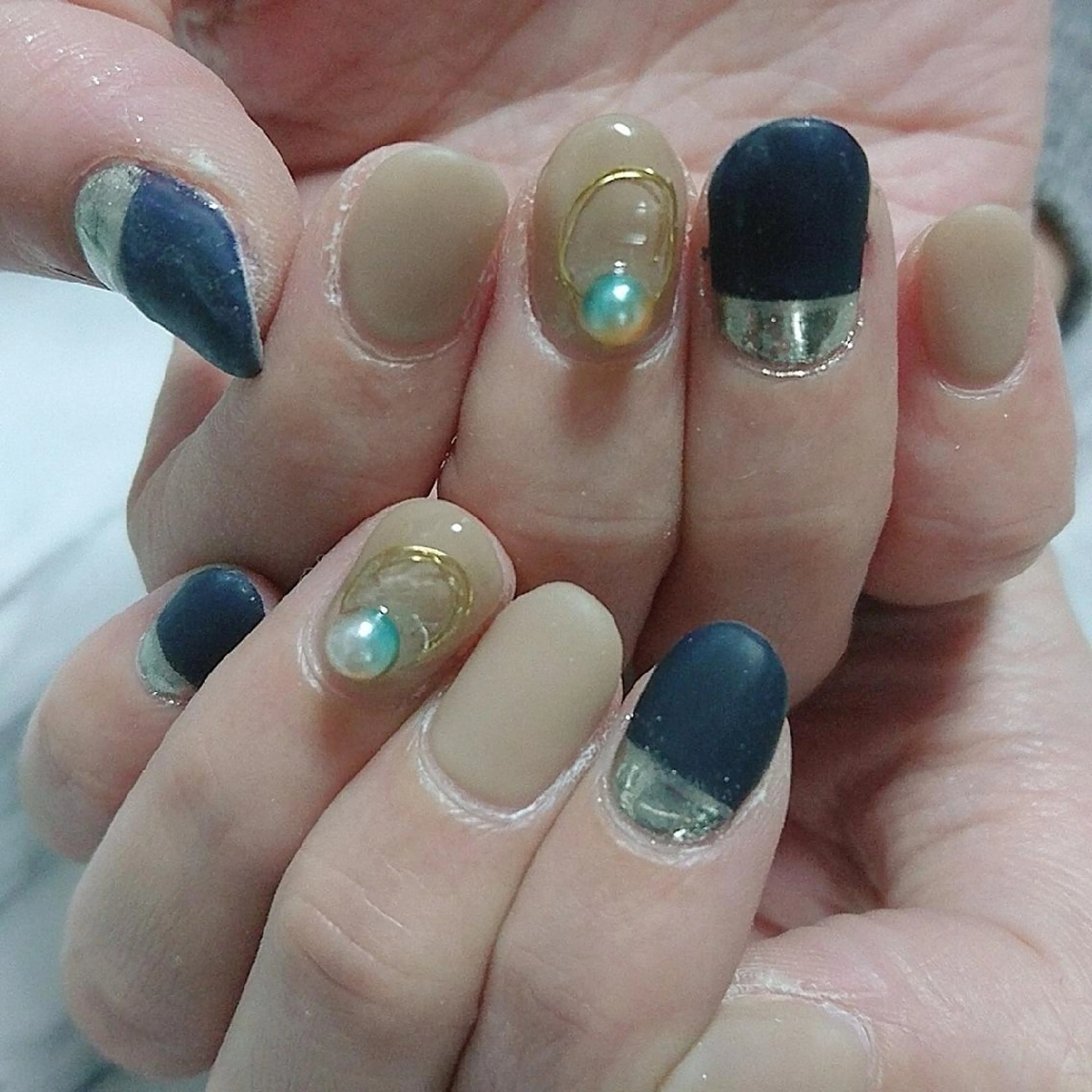 ネイル QULEONAIL所属・大城 裕麻のネイルデザイン