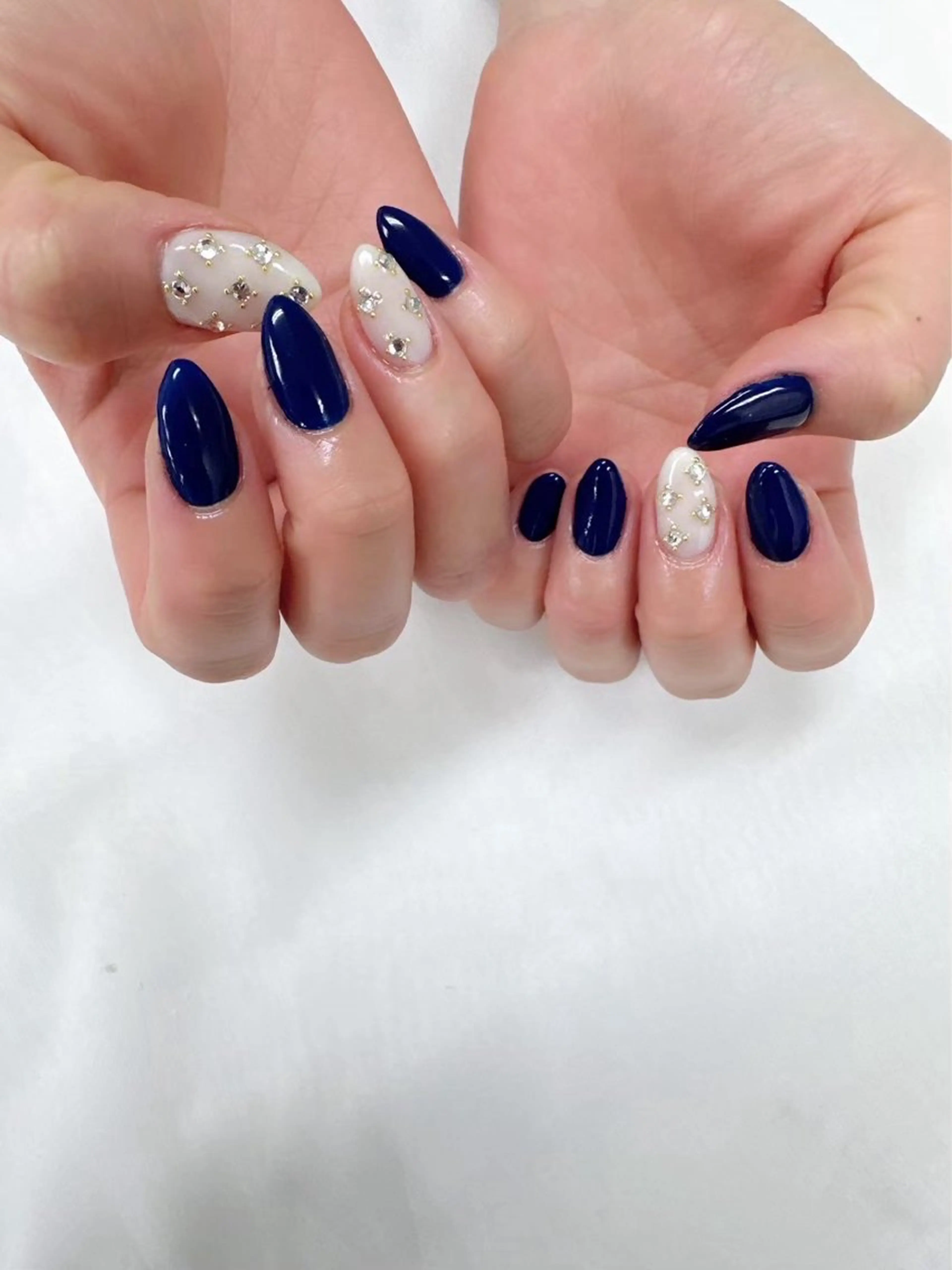 ハンドネイル/スタンダードデザインコース🌼4本までアートの写真