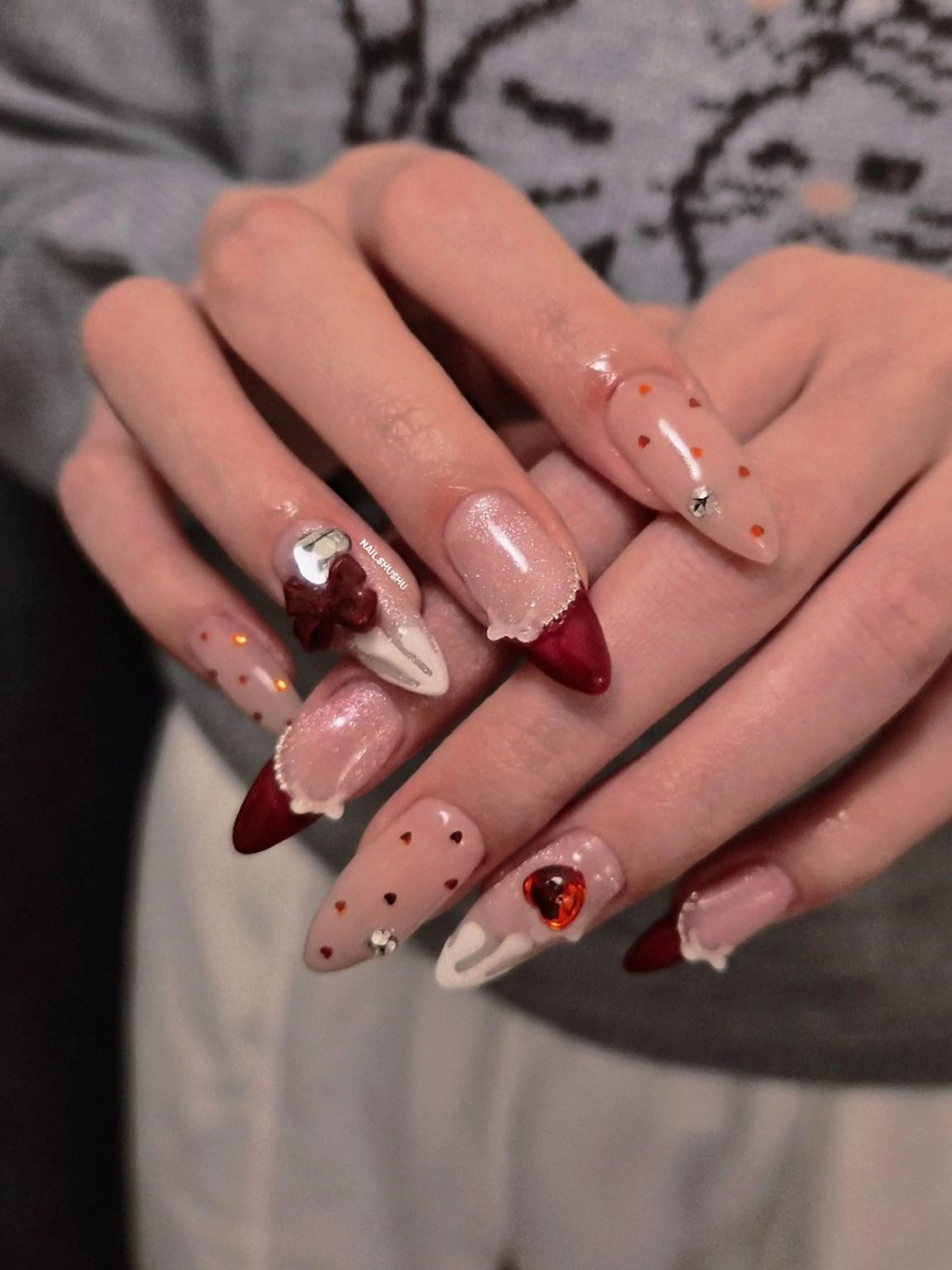 ネイル ハンドネイル 3dパーツ/流行り 👧shushu❤️のネイルデザイン