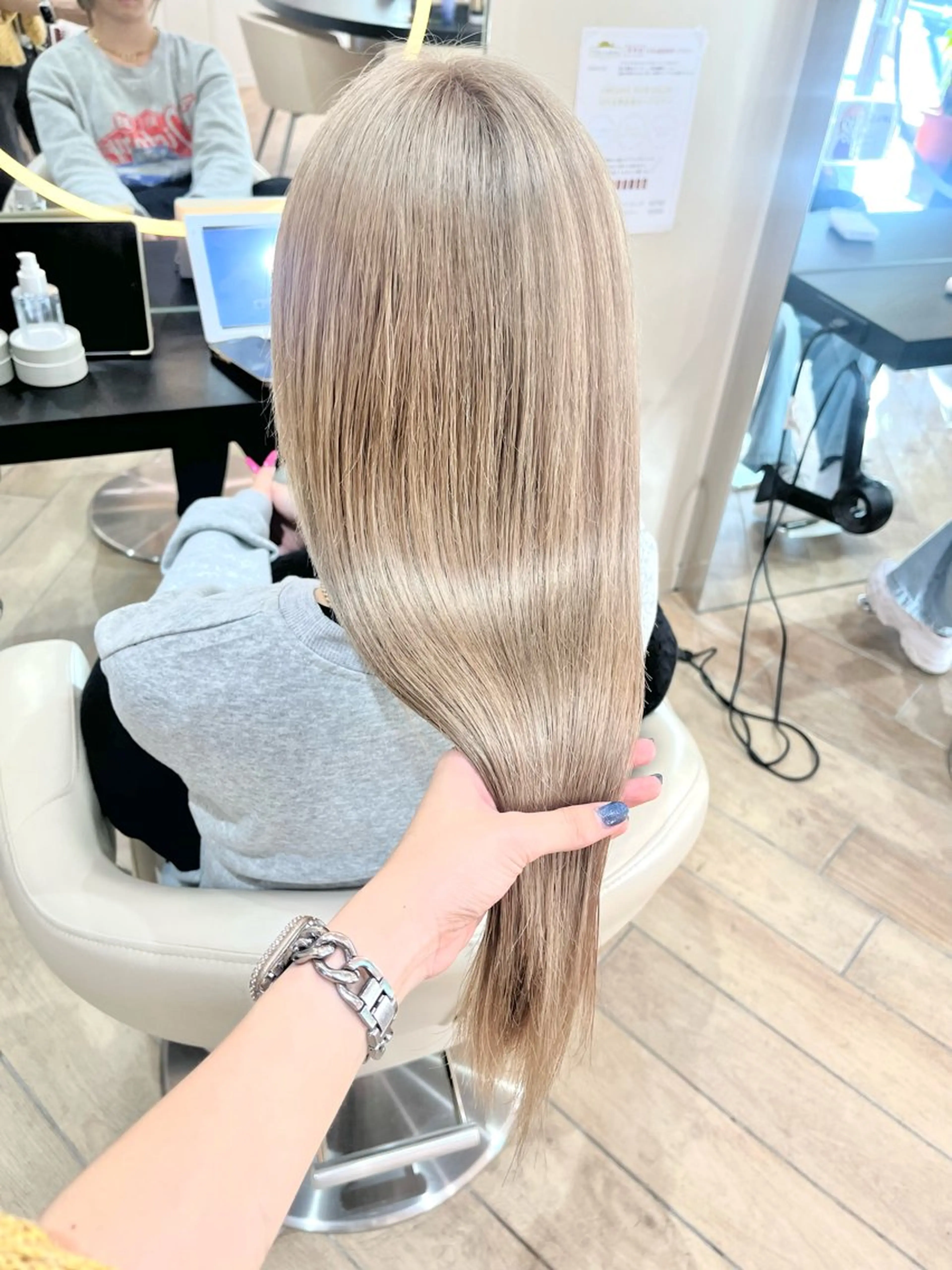 ロング カラー ヘアカラー 透明感カラー🫧/ アレンジ/ayanoのヘアスタイル