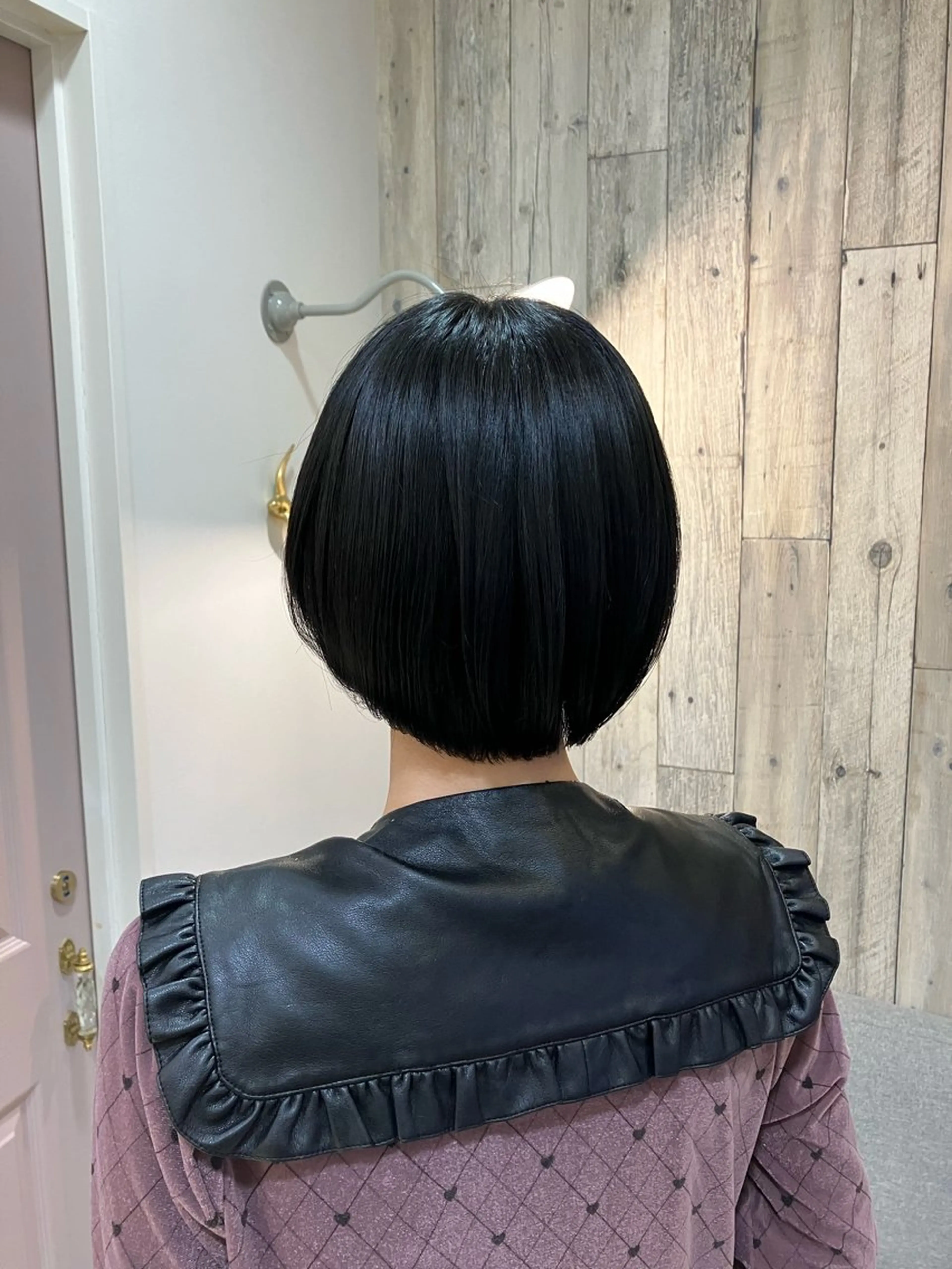 ショート ボブ 藤田 七海のヘアスタイル