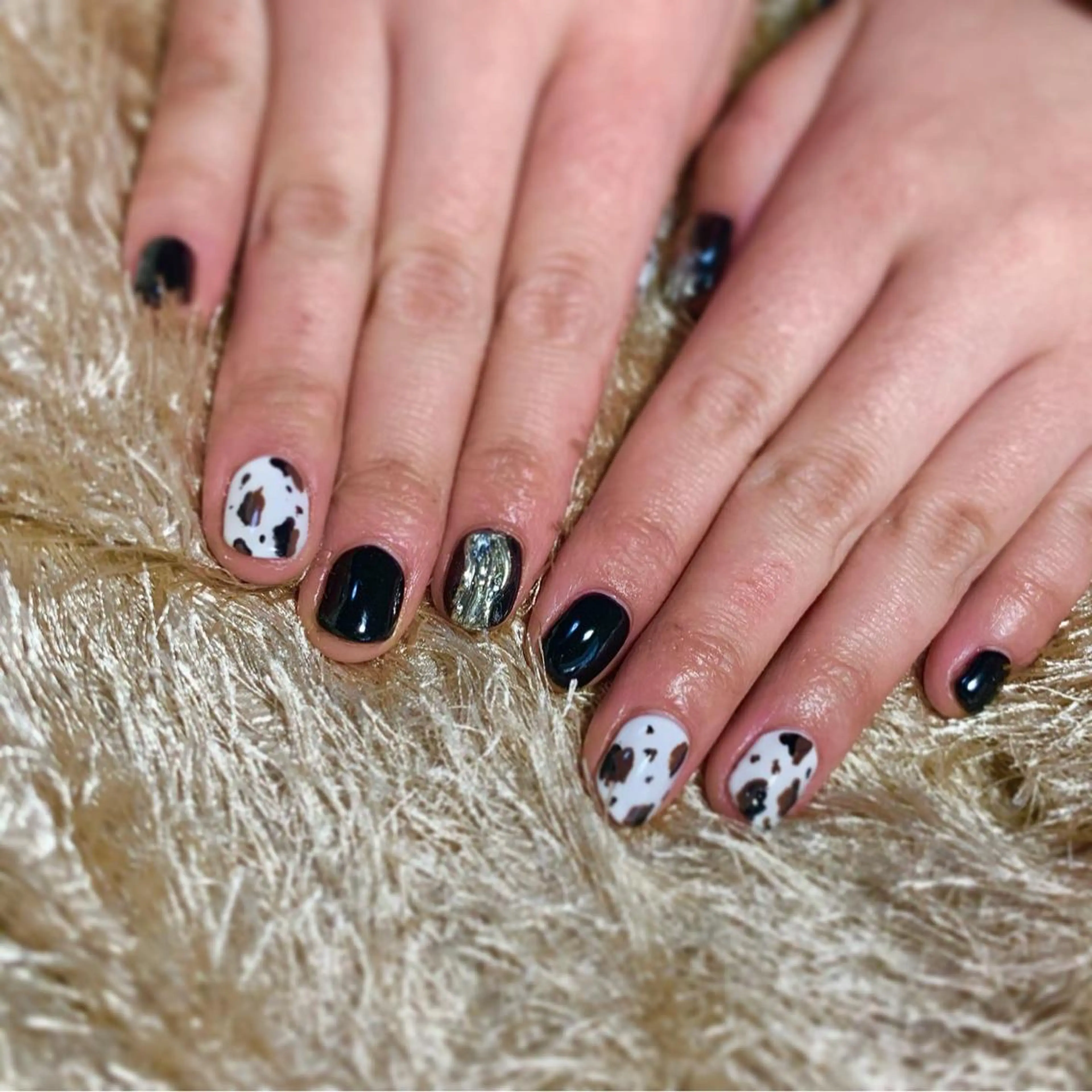 ネイル マルサンカクシカク所属・○△□ 守口市のネイルデザイン