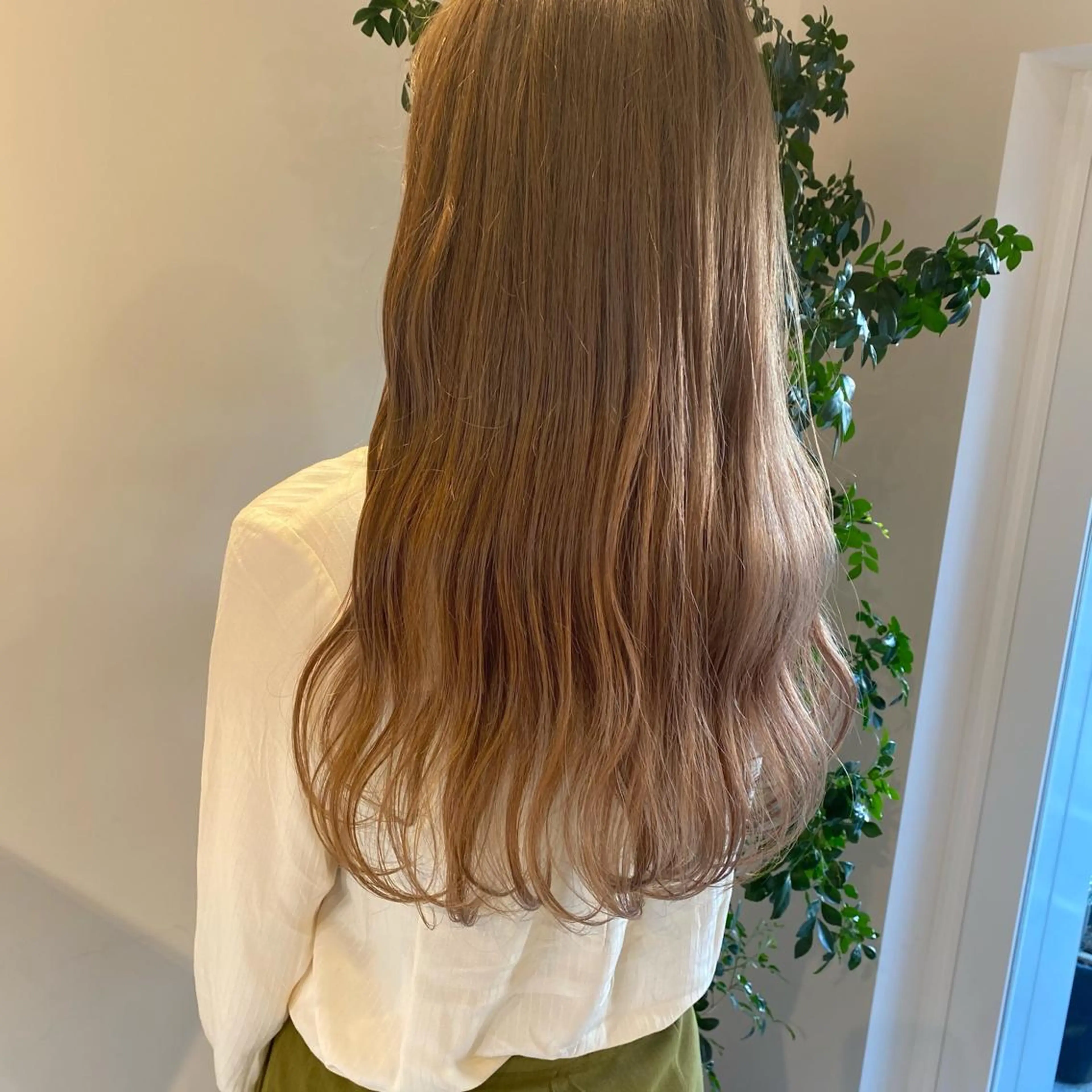 ロング カラー 当日予約大歓迎💗 依田瑞希のヘアスタイル