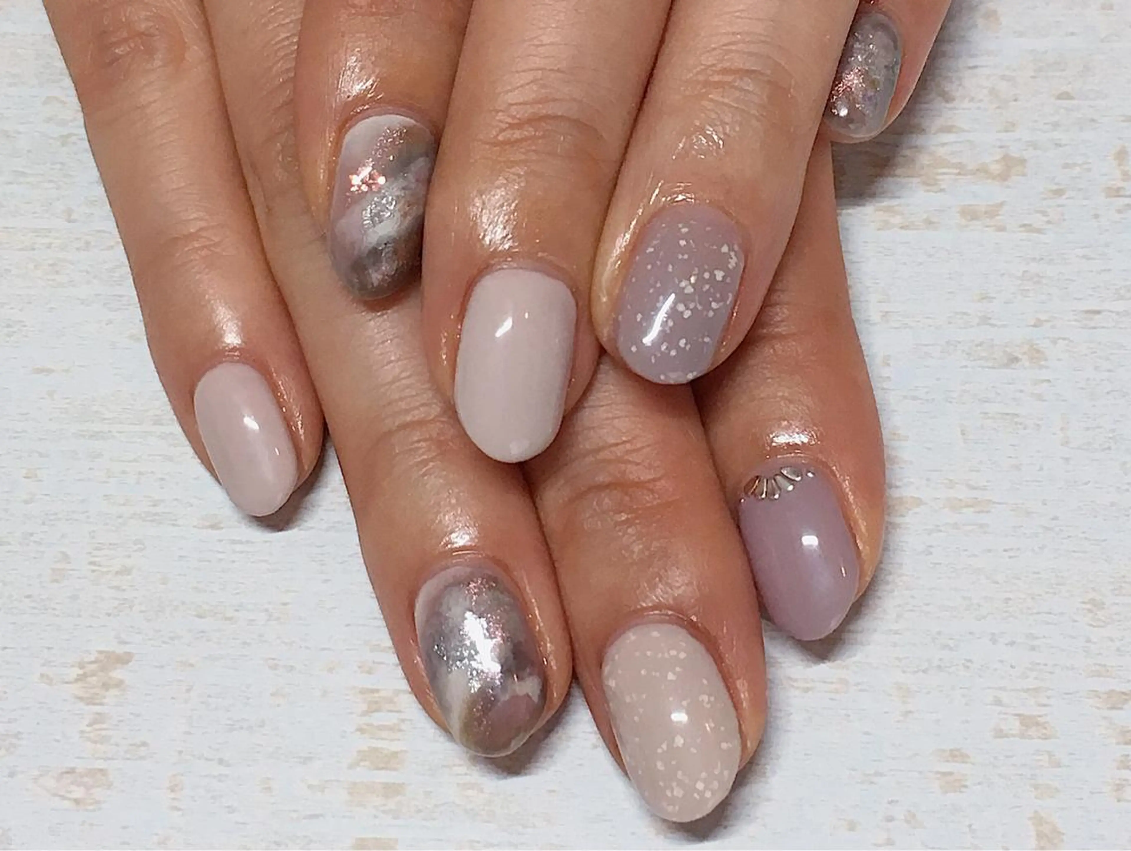 ネイル ニュアンスネイル 𖡼 yumenoのネイルデザイン