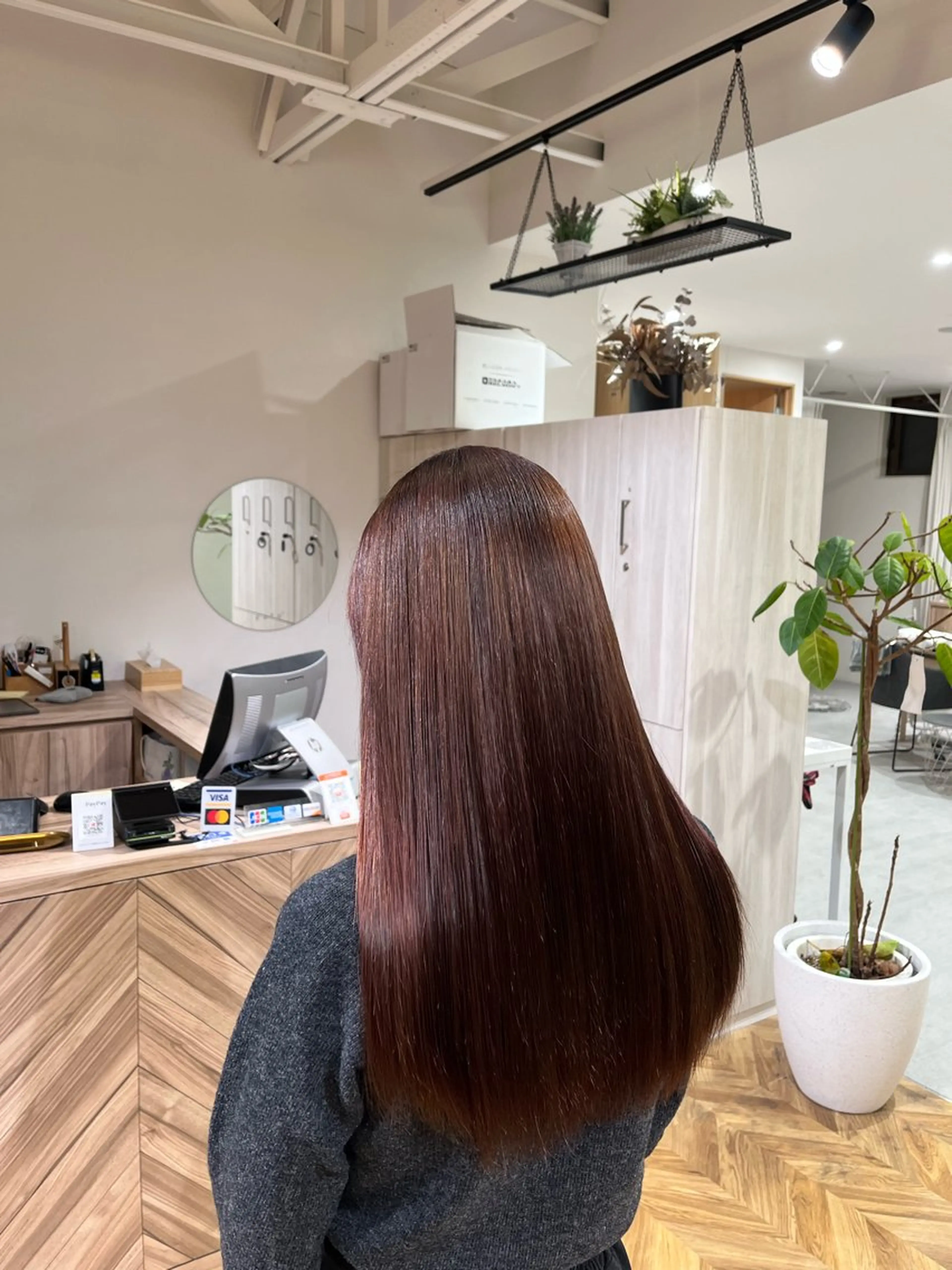 カラー 今井 凜のヘアスタイル