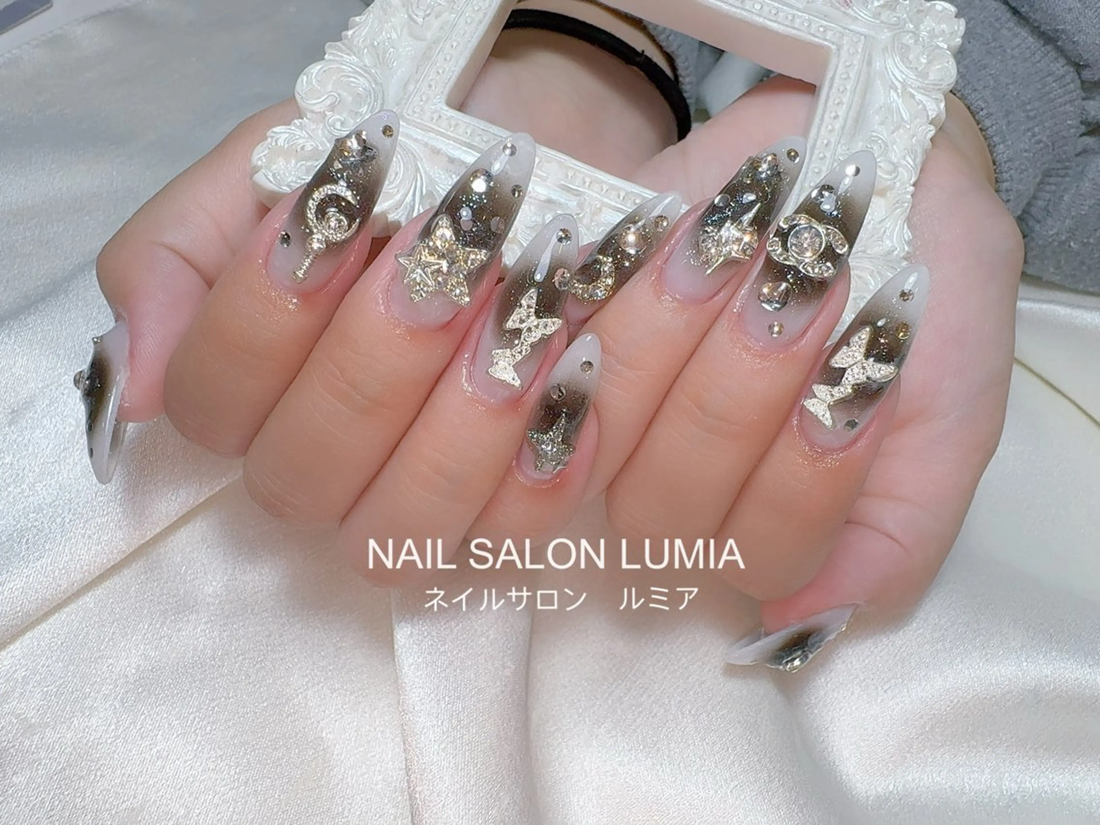 ネイル ハンドネイル ネイルサロン ルミア Lumia 店長のネイルデザイン