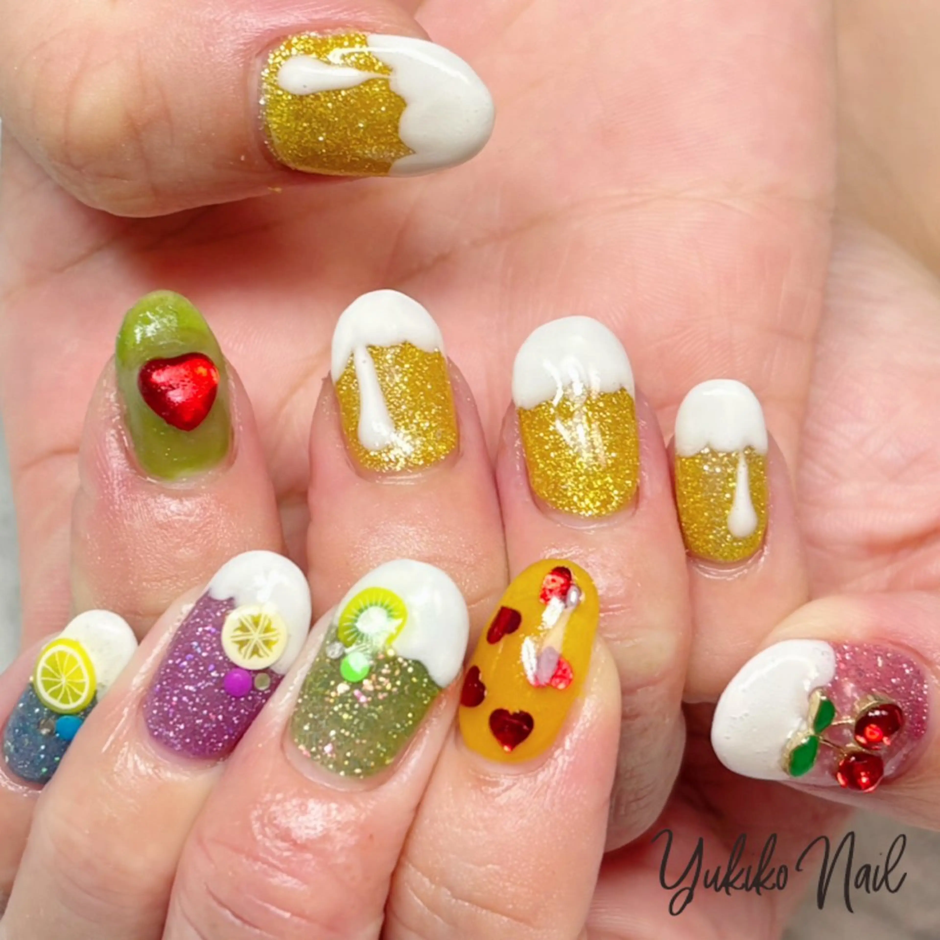 ネイル アートネイル ハート 持ち込み 夏ネイル ハンドネイル ユキコ ネイルのネイルデザイン