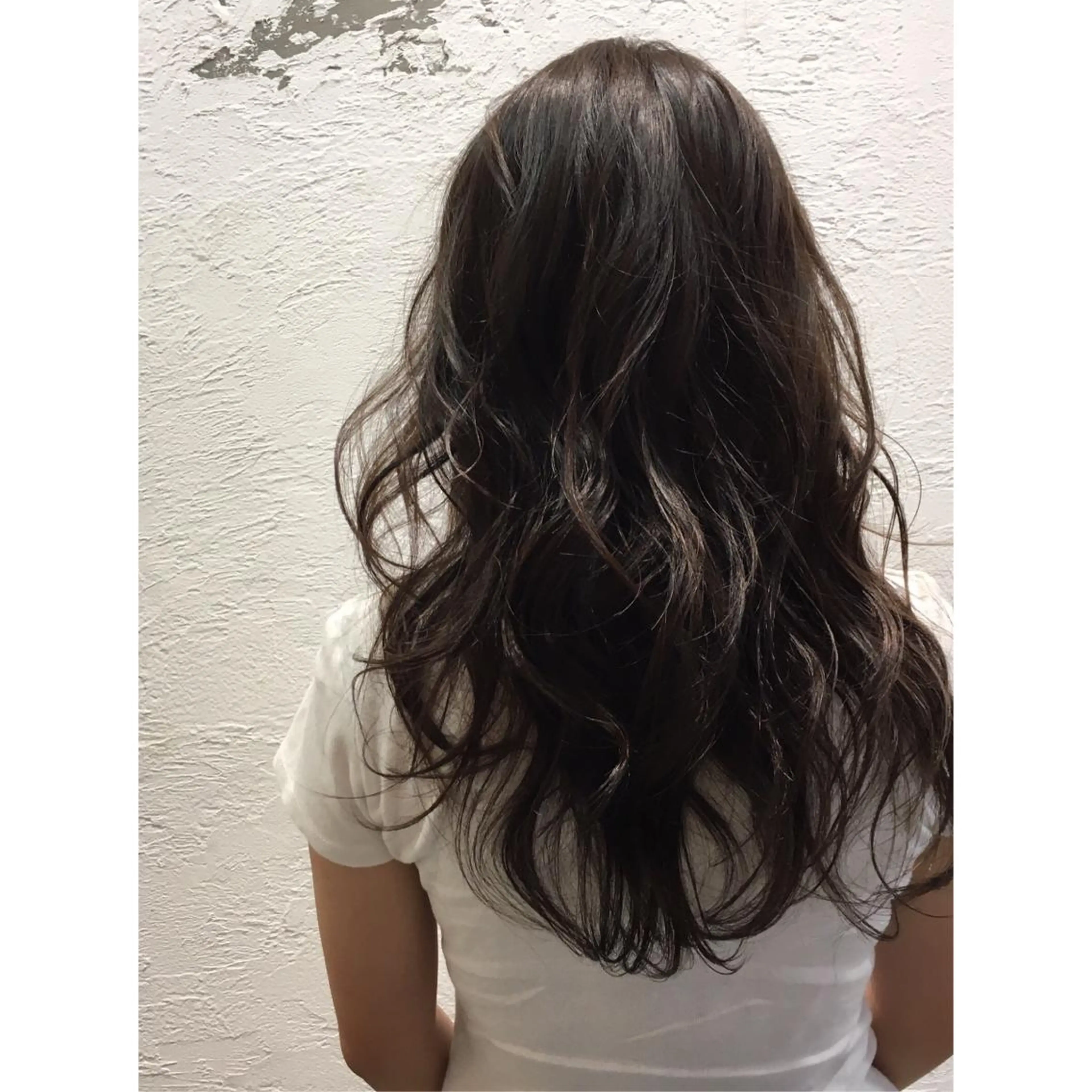 ロング カラー fio マナミのヘアスタイル