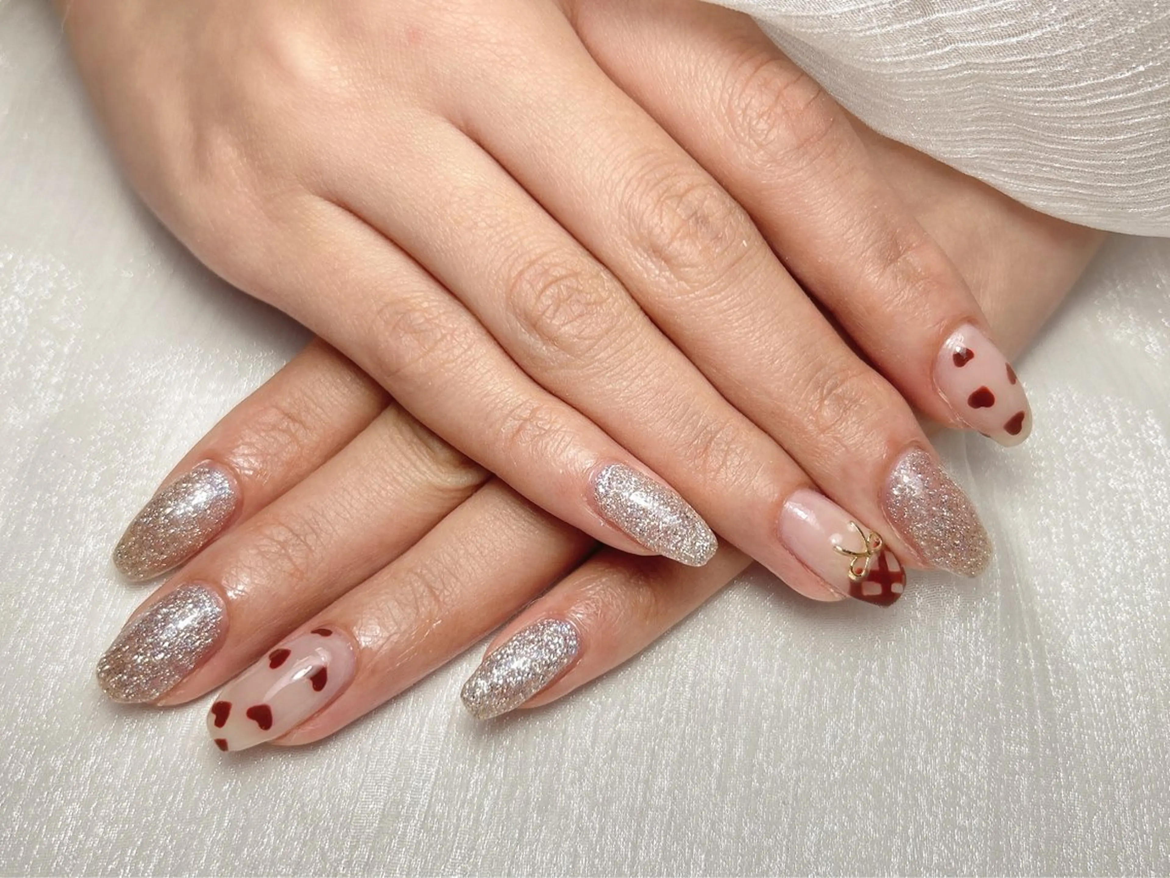 ネイル ハンドネイル オーラ ネイルサロンのネイルデザイン