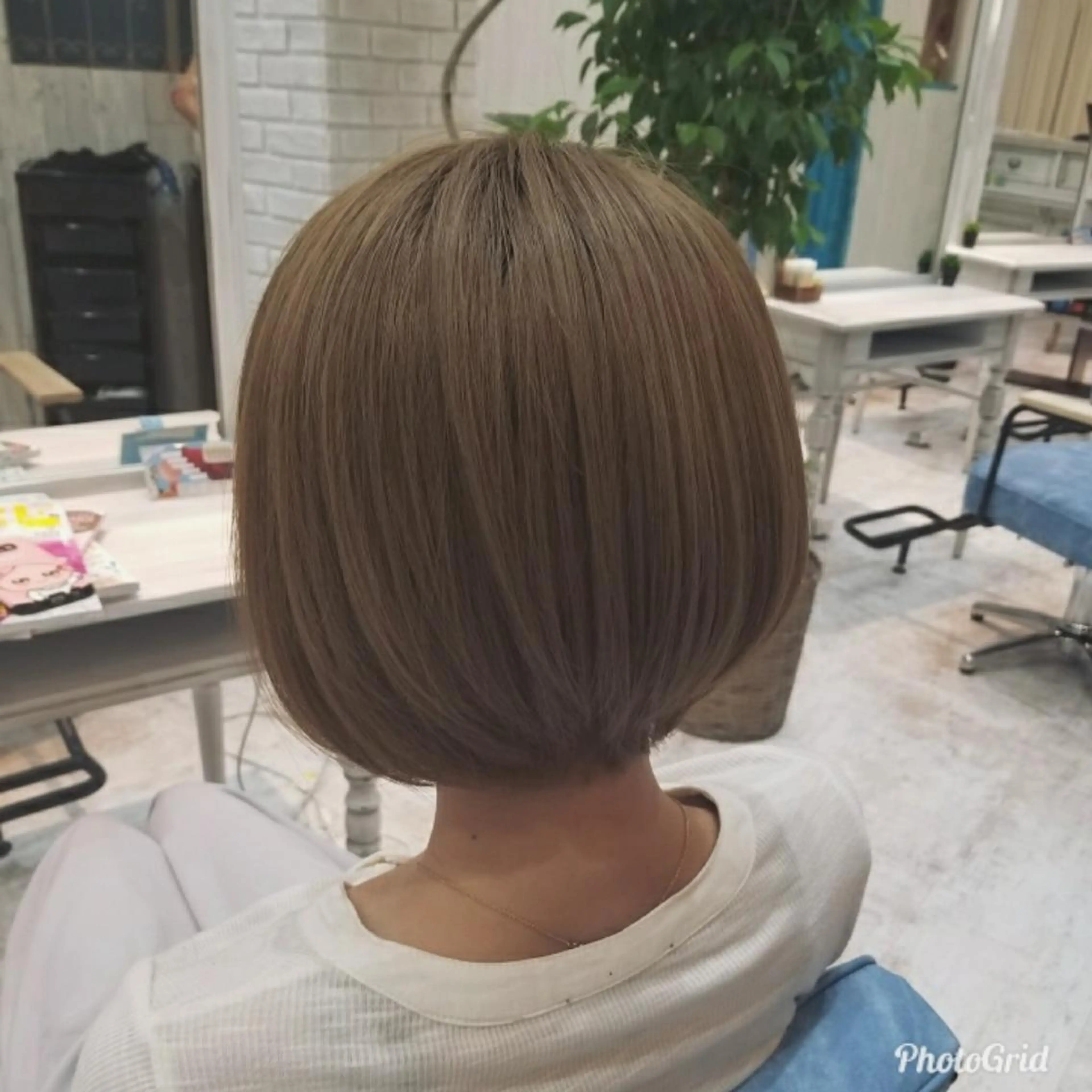 ショート 前下がりボブ ボブ 顔周りレイヤーカット 髪質改善代表西村功平のヘアスタイル