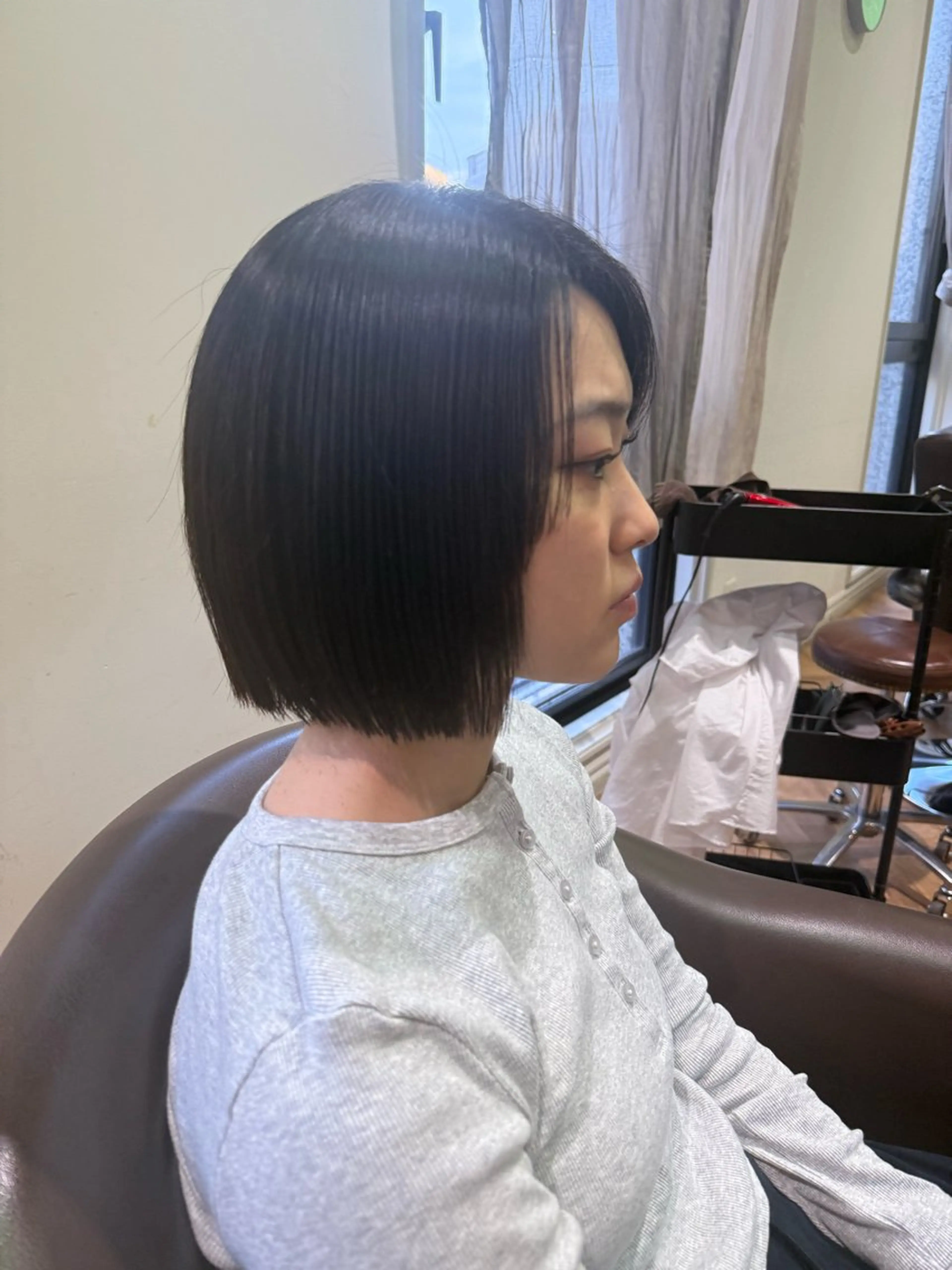 ミディアム ボブ 溝口 槙里也のヘアスタイル