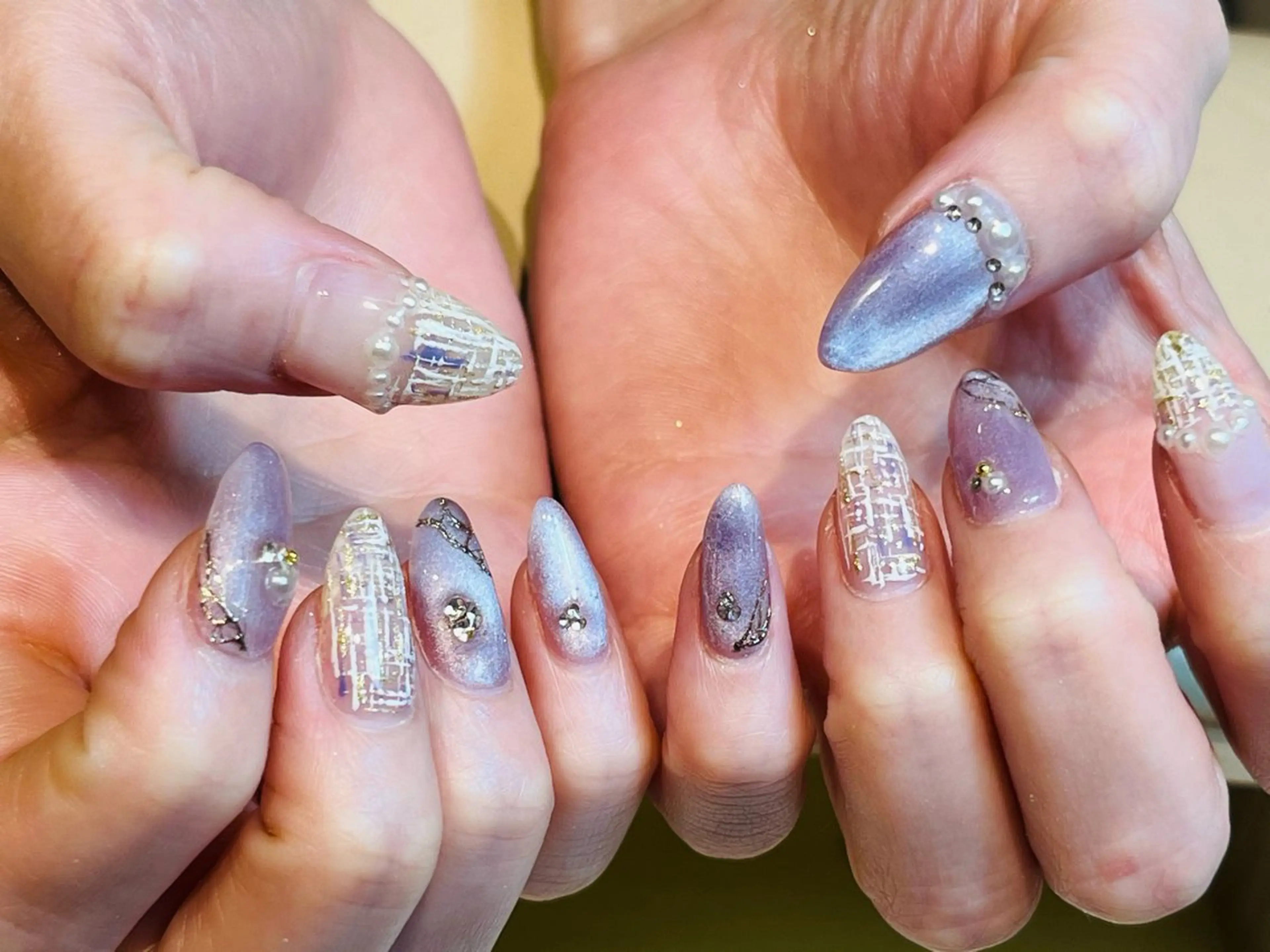 ネイル Brodia nailsのネイルデザイン