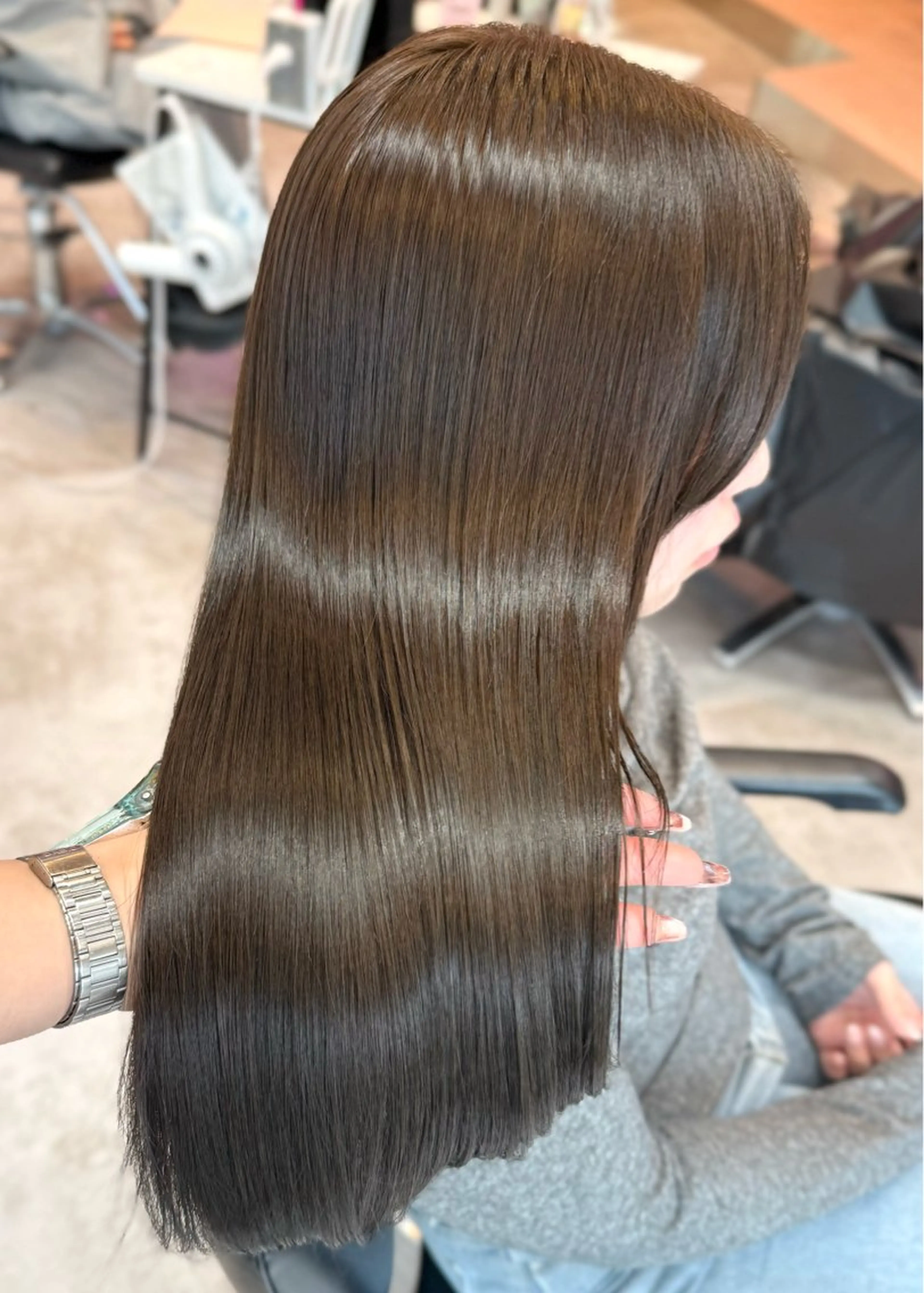 【🩵艶々トレンドカラー🩵】ワンカラー🎶➕トリートメント🫧※前日までのご予約で超音波アイロンメニュープレゼント🎁の写真