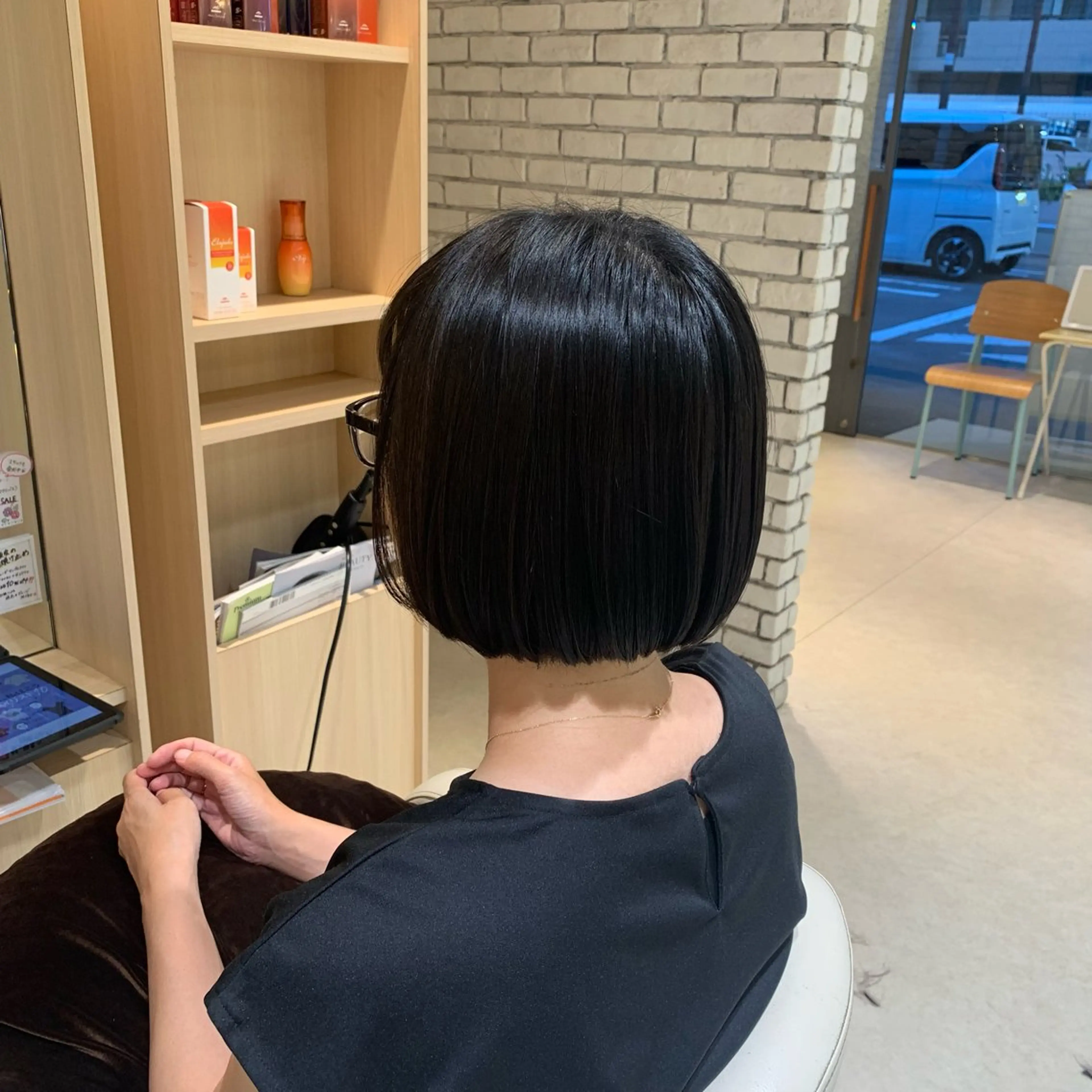 ミディアム 宮本 季奈のヘアスタイル
