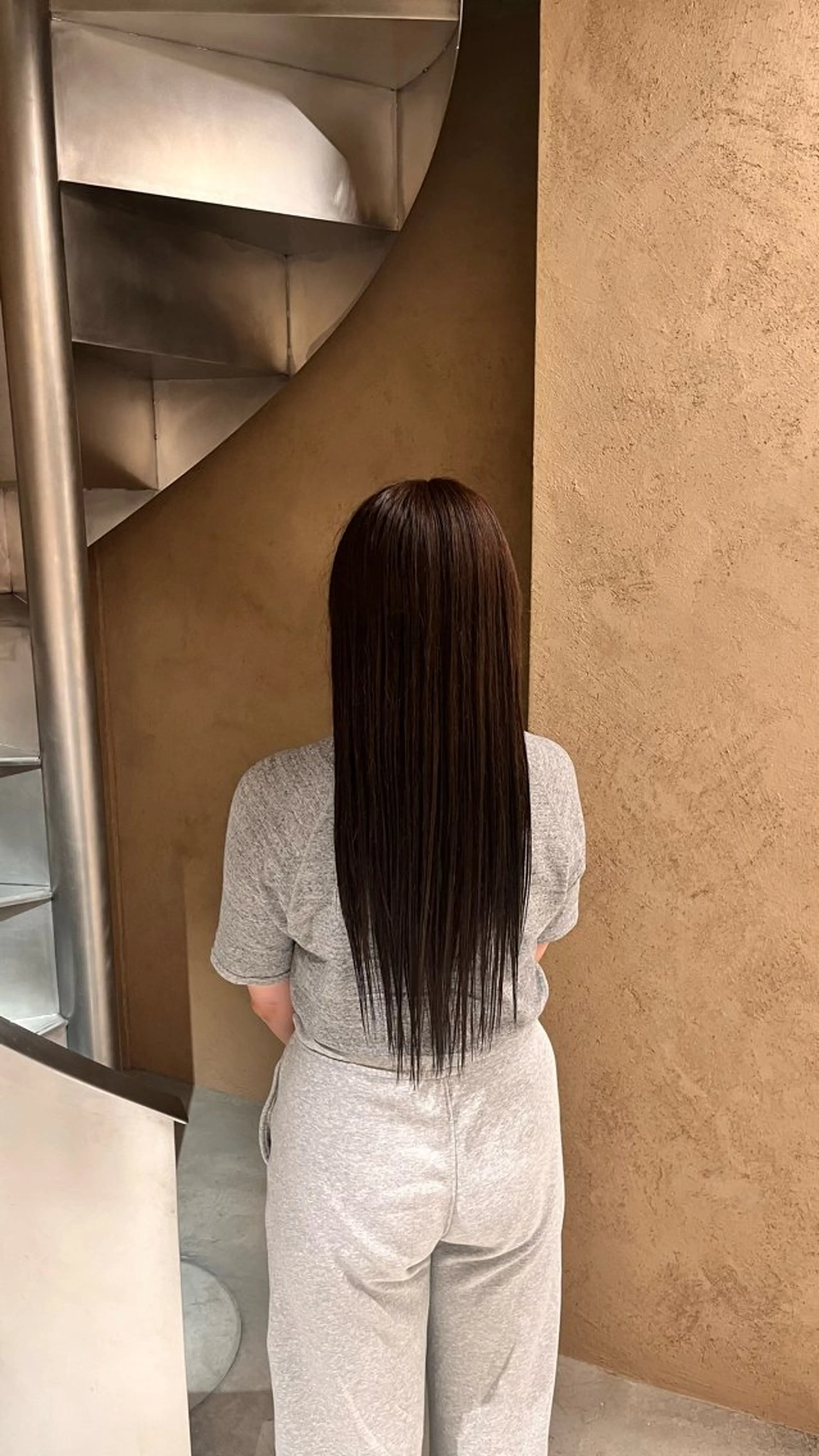 <straight parm> 痛まない縮毛矯正でサラサラストレートに🧴🫧　⭐︎ブリーチ履歴のない方⭐︎の写真