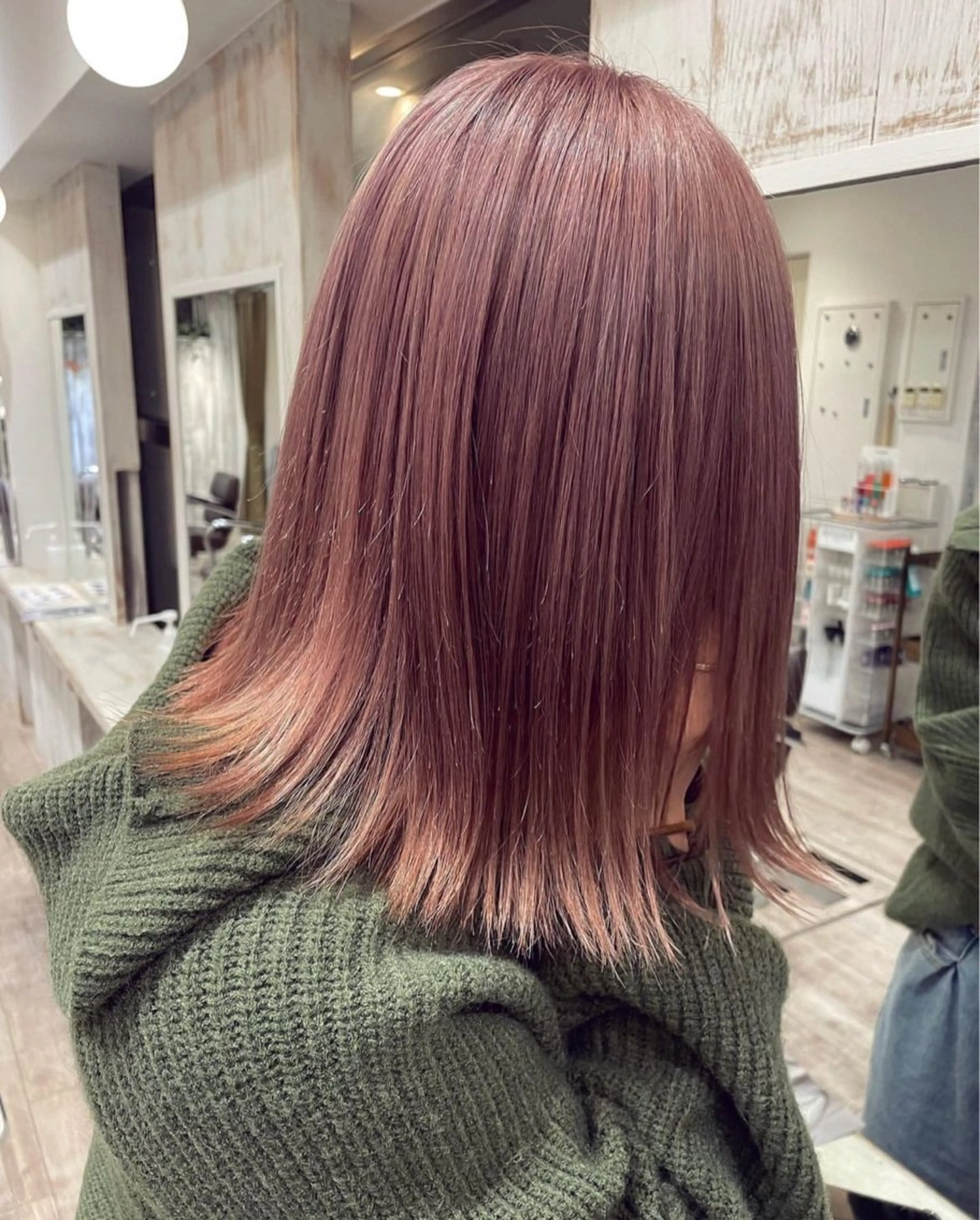 カラー ベージュカラー ピンクカラー ピンクベージュ レイヤーカット/透明 感カラー/saraのヘアスタイル