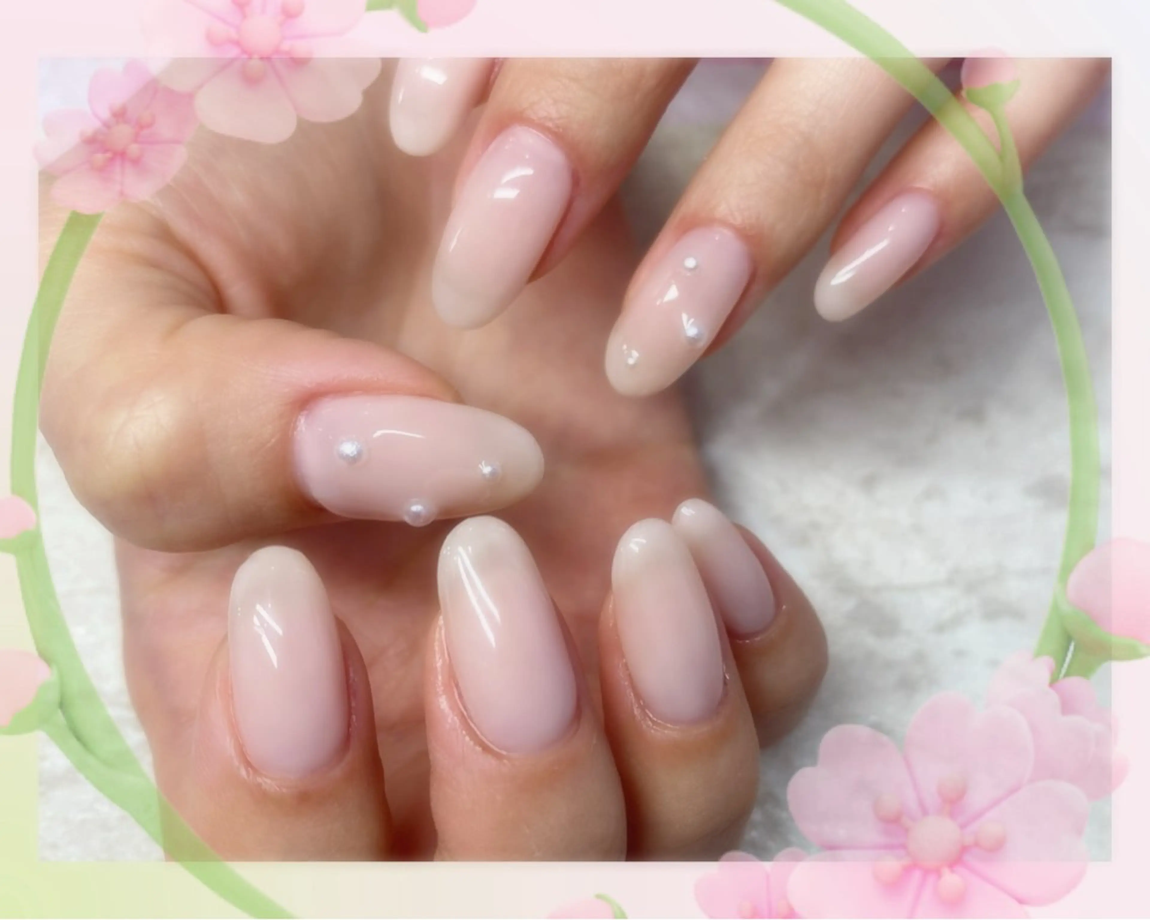 （オフなし🌻）オフィスシンプルネイル✨の写真