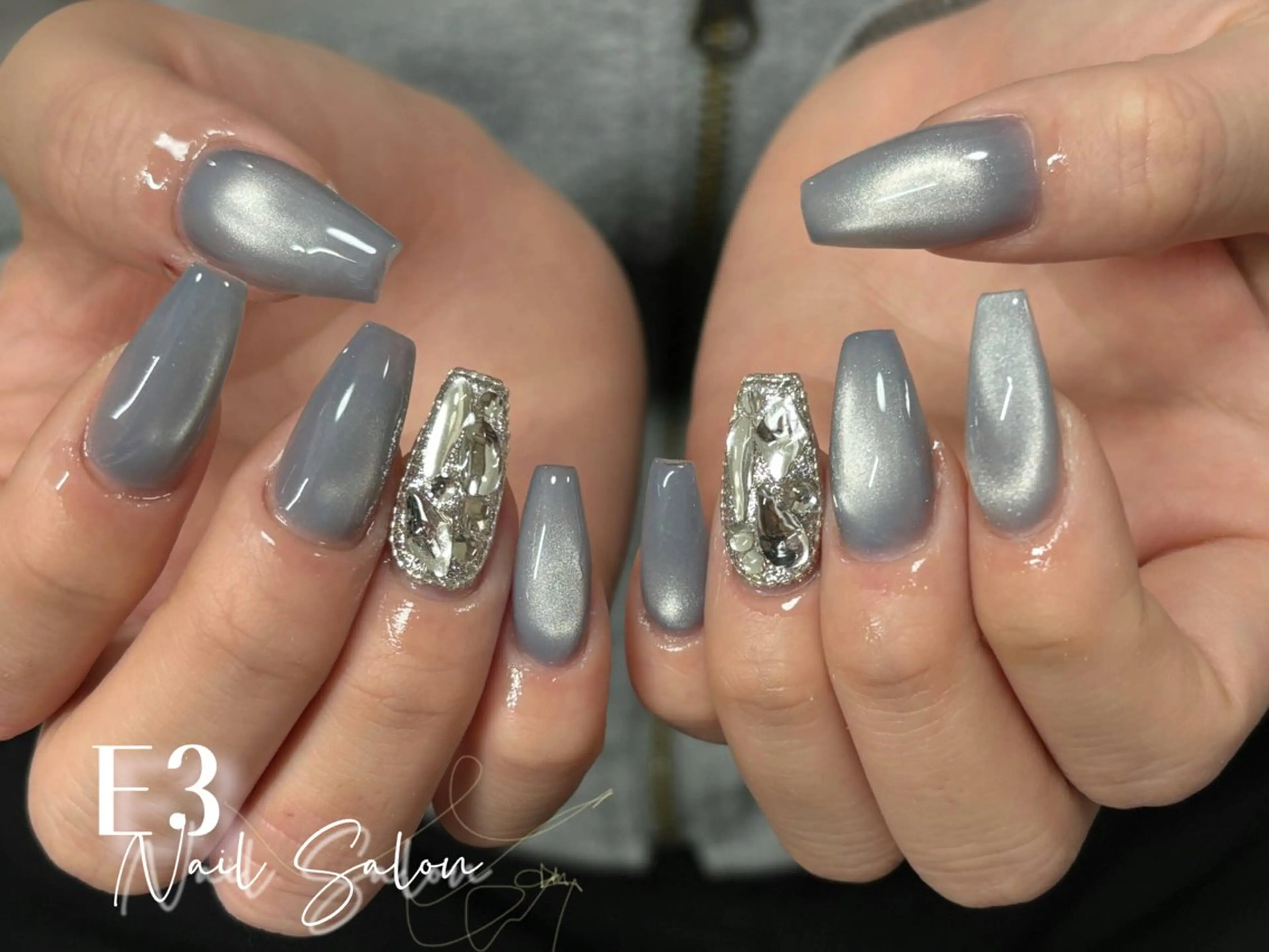 ネイル フレンチネイル ジェルネイル ガラスフレンチ グラデーション キラキラネイル ハンドネイル E3 Nail Salonのネイルデザイン