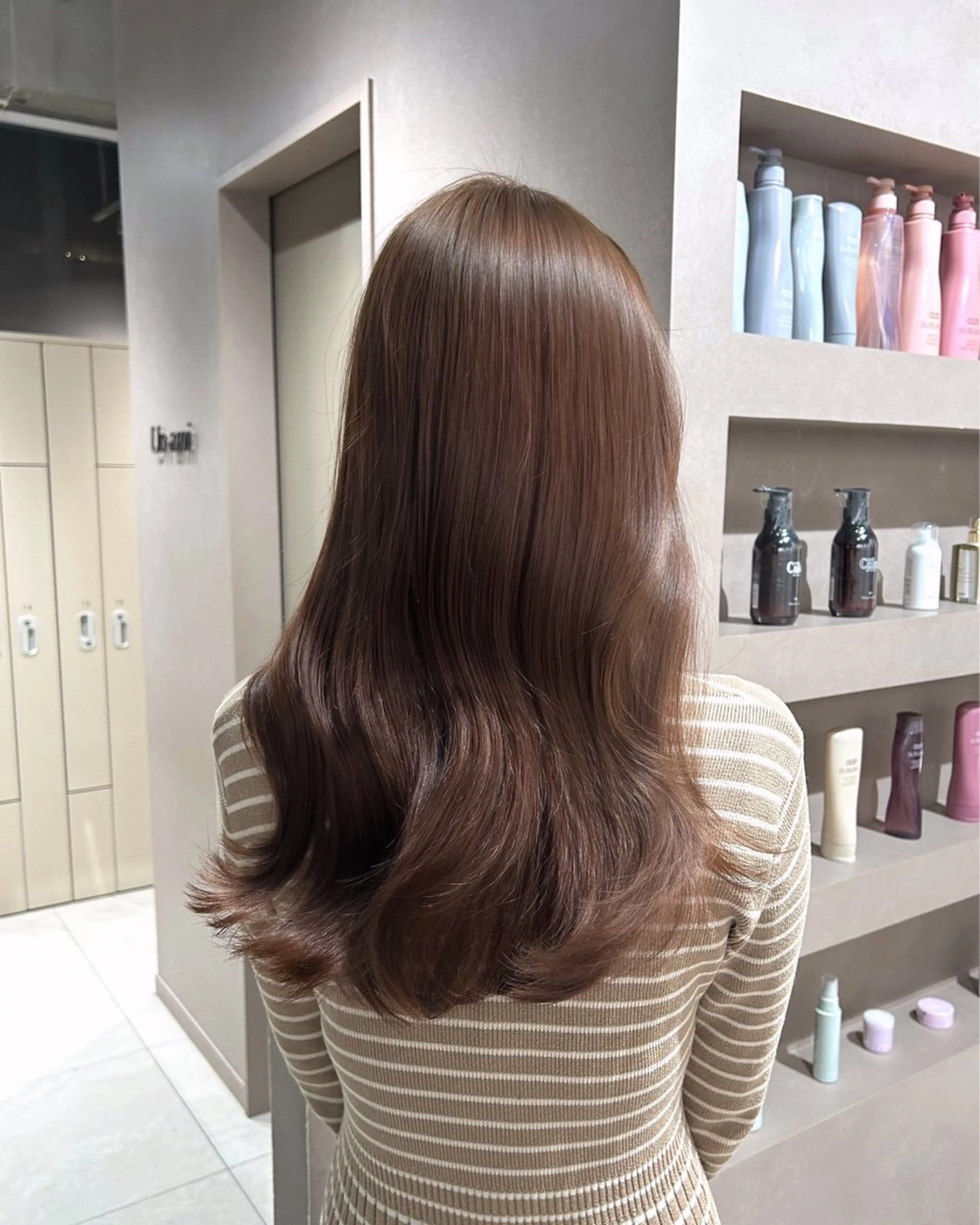 ロング カラー ブリーチ ブリーチなしカラー ミディアムヘア Chifumiのヘアスタイル