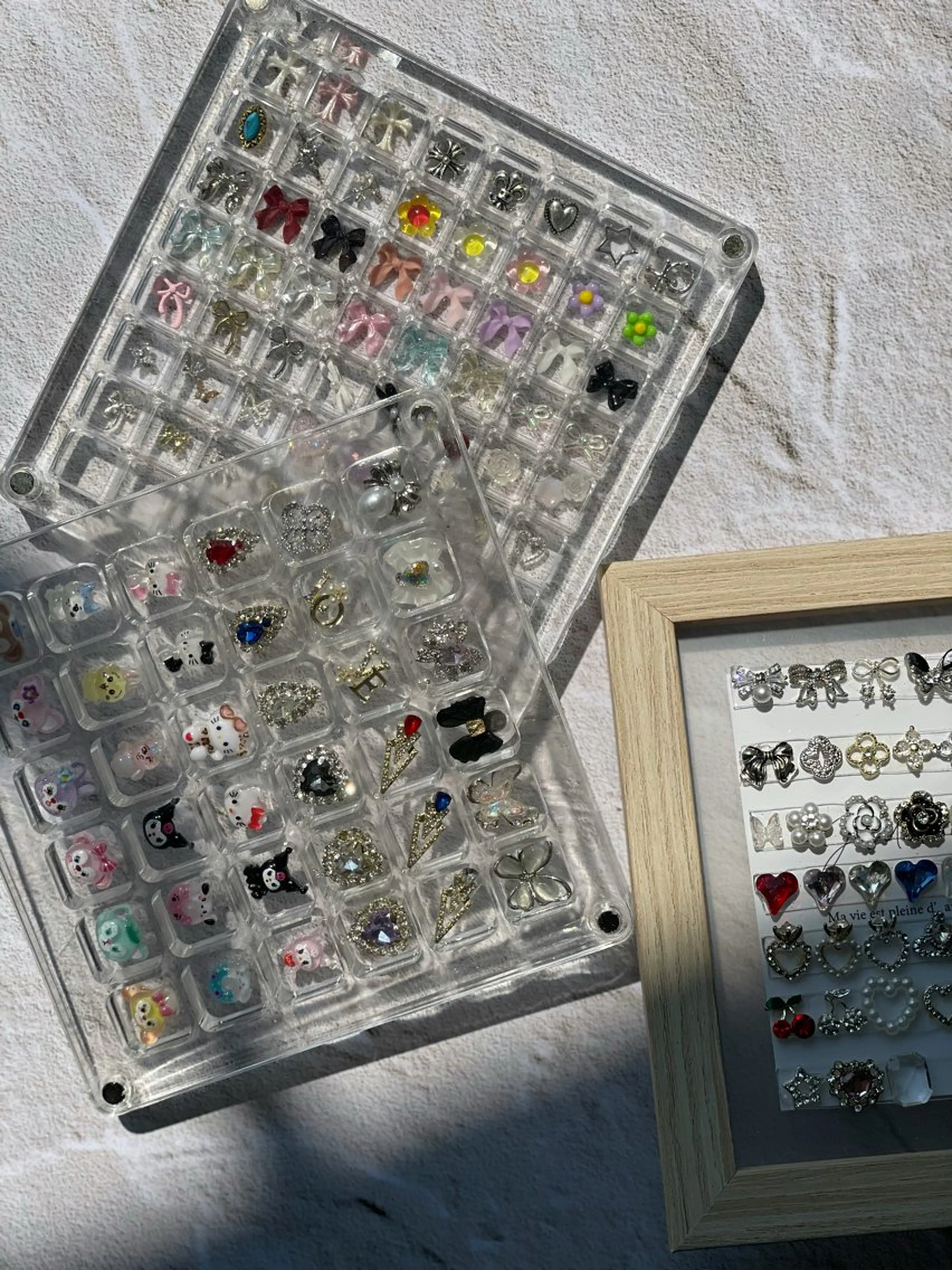 ネイル ストーンネイル ハンドネイル ハンドケア A OIのネイルデザイン