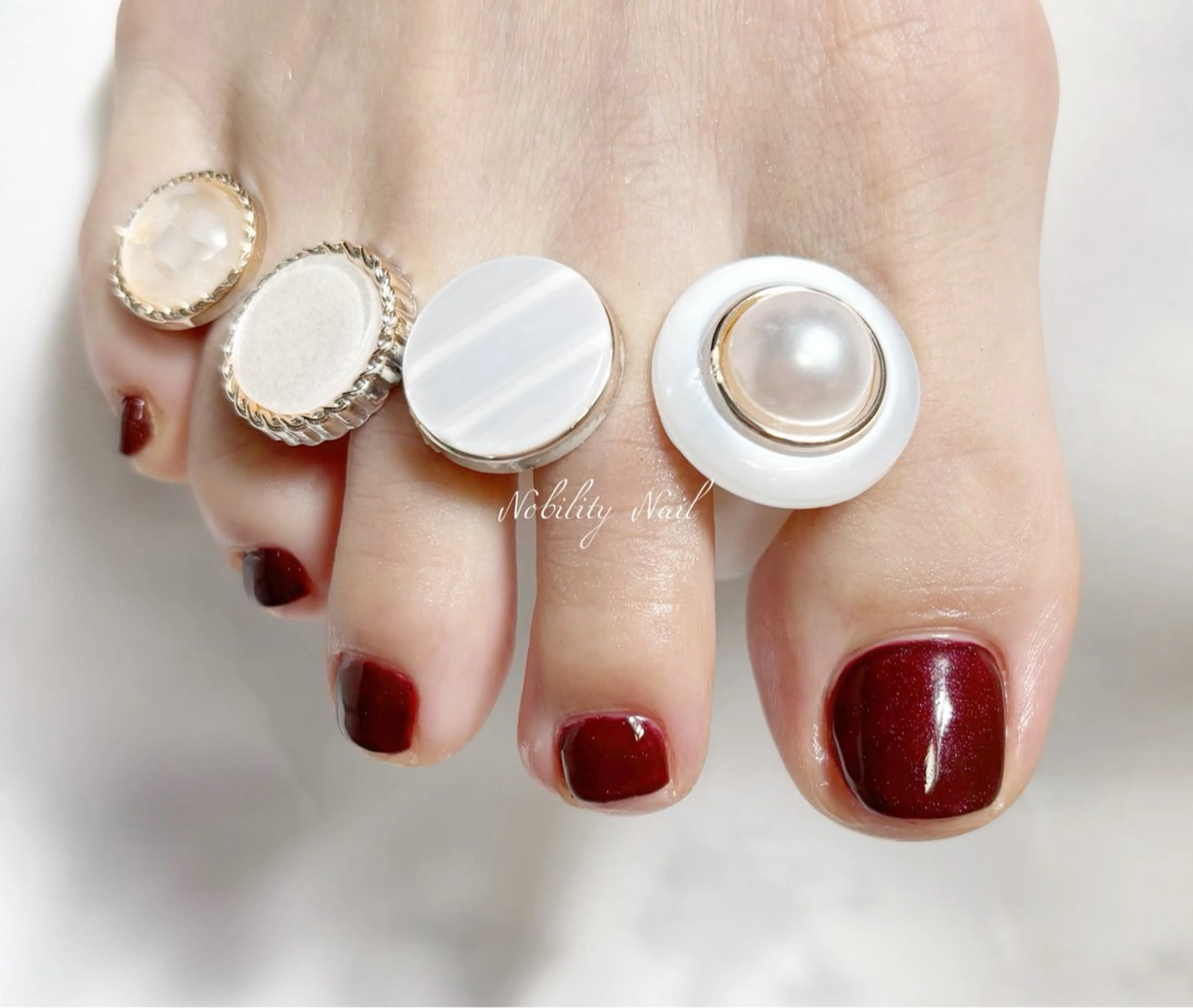 ネイル フットネイル ネイルサロンNobilityNail所属・風口 麻由子のネイルデザイン