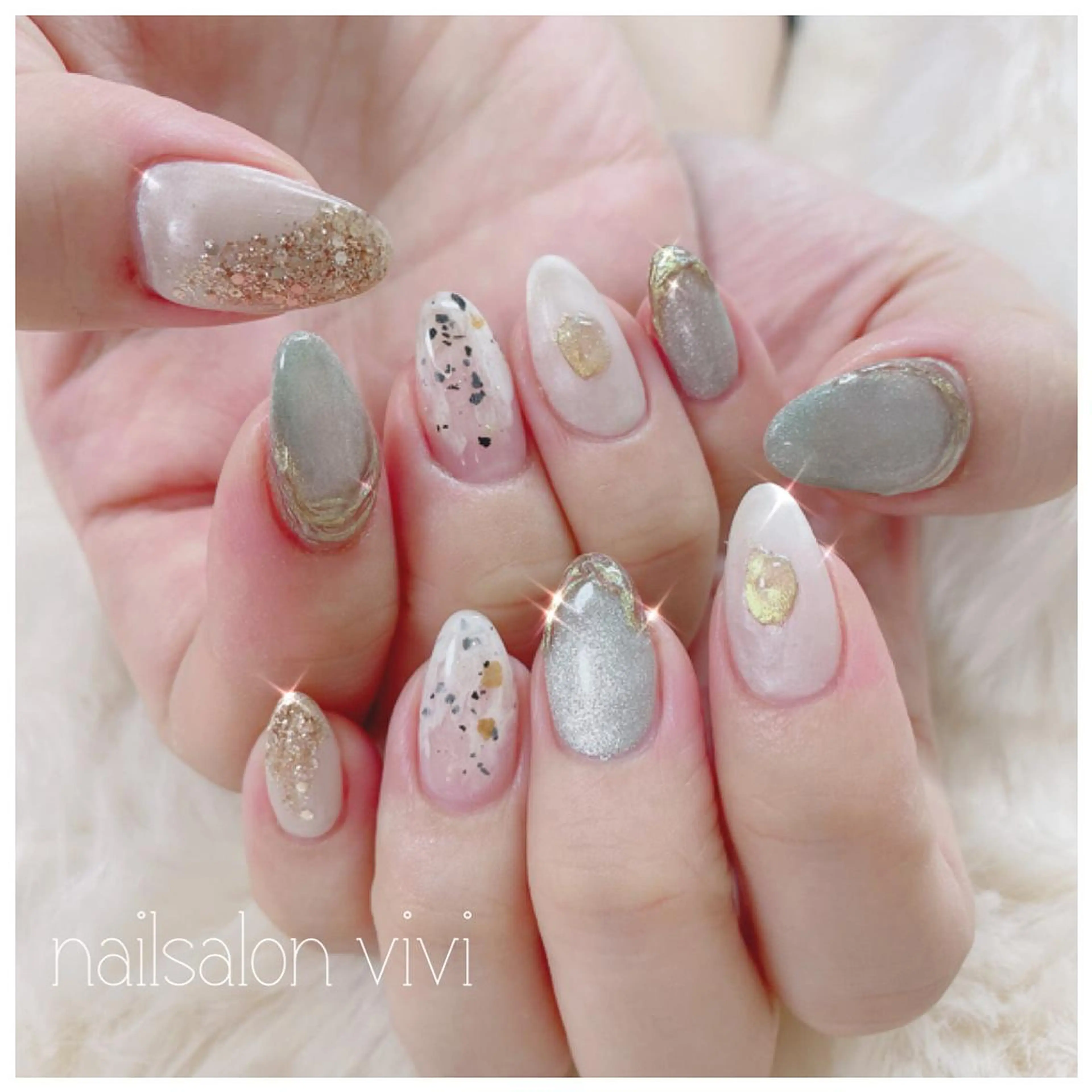 ネイル ＶＩＶＩ nailsalonのネイルデザイン