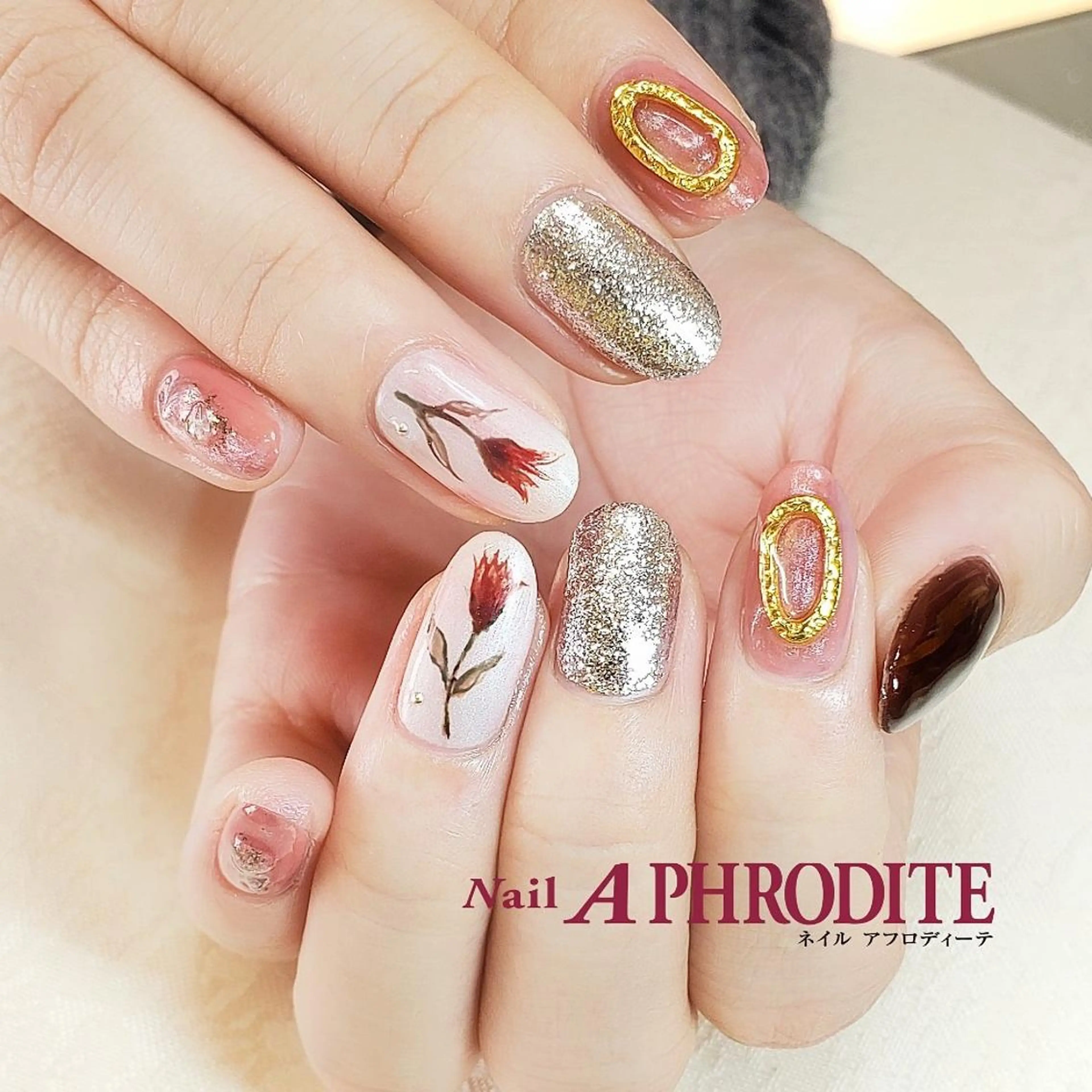 ネイル Nail Aphroditeのネイルデザイン