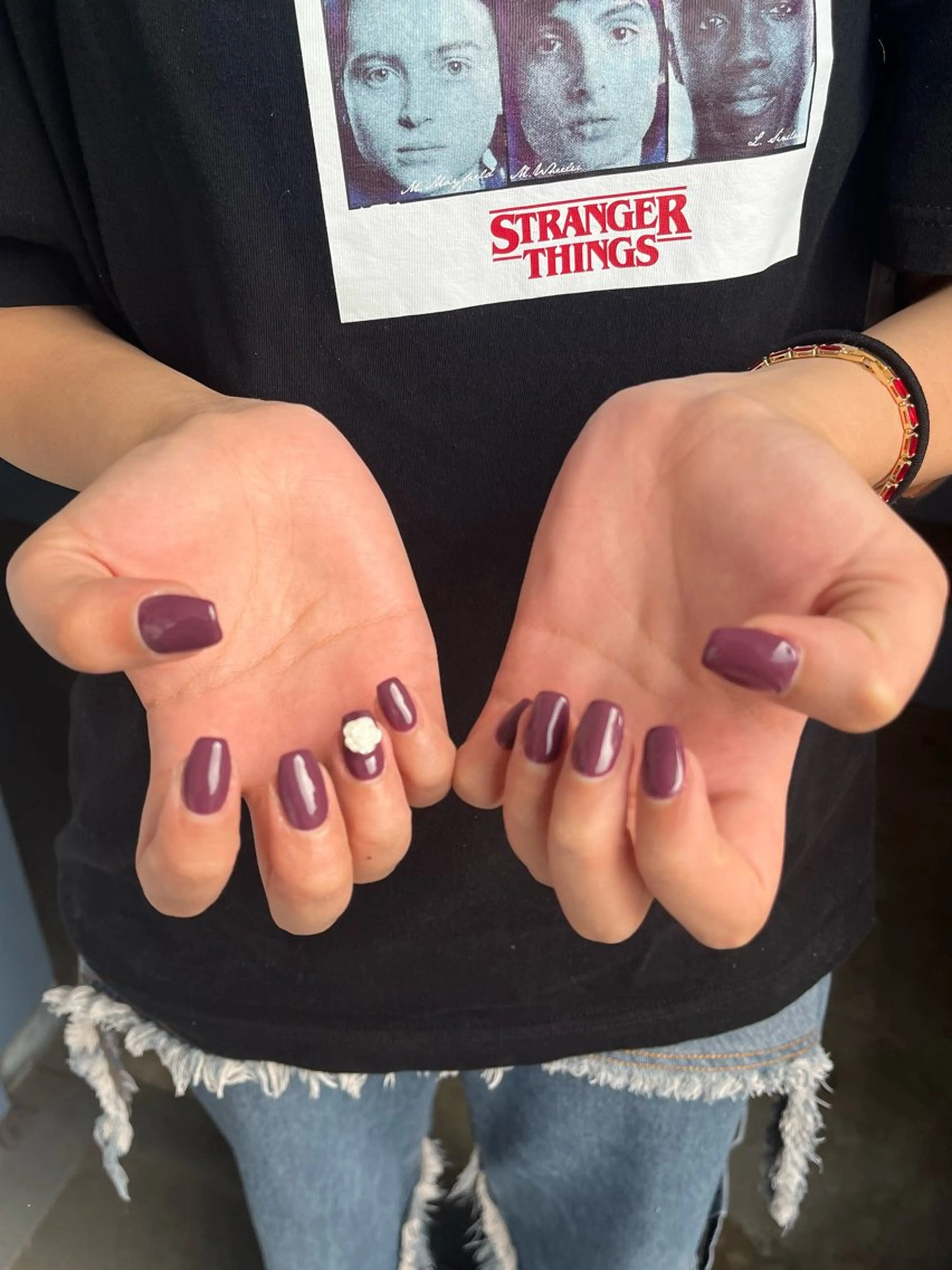 ネイル オーロラネイル ブルー フットネイル フレンチネイル ジェルネイル kiki nail たまプラーザのネイルデザイン