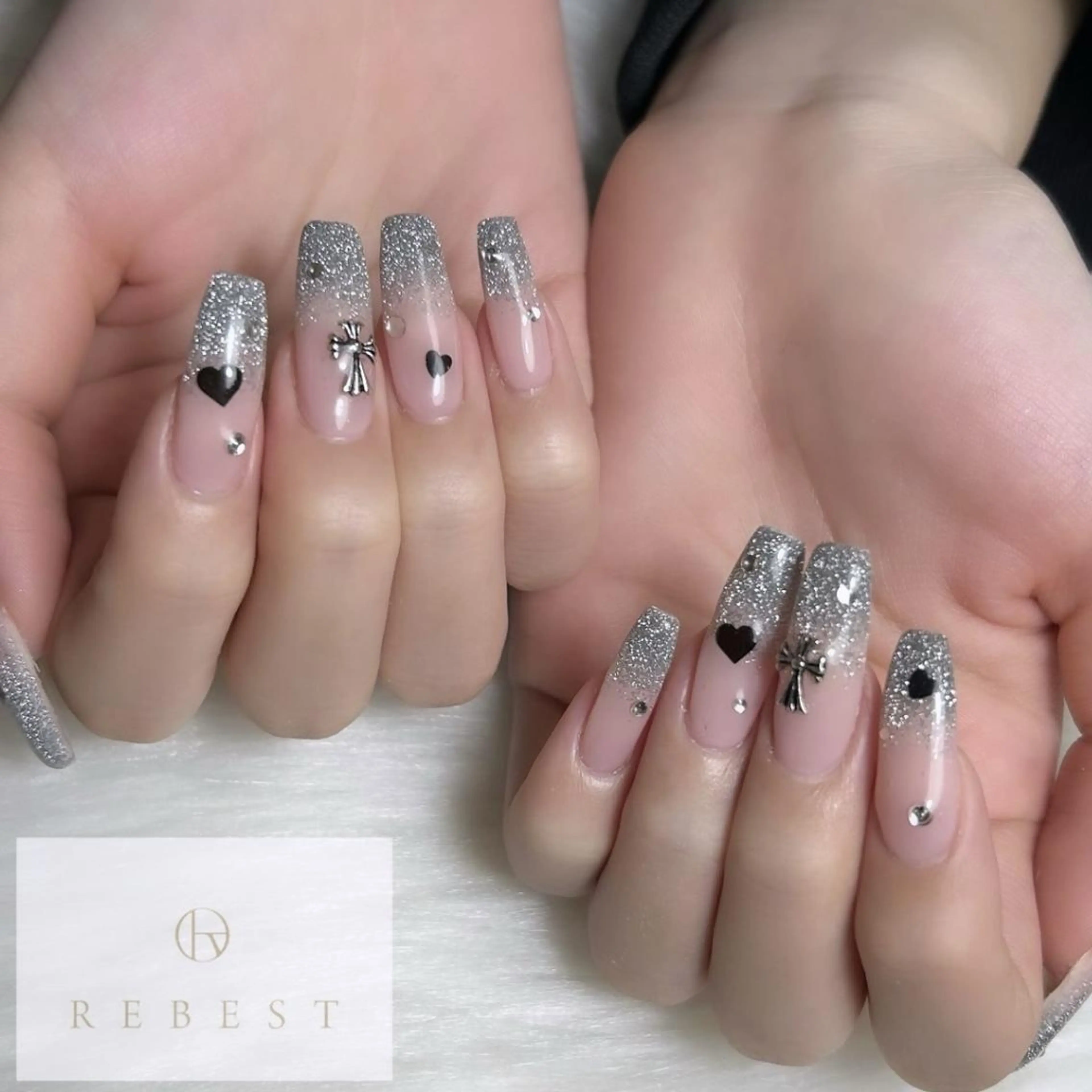 ネイル ＲＥＢＥＳＴ nailのネイルデザイン
