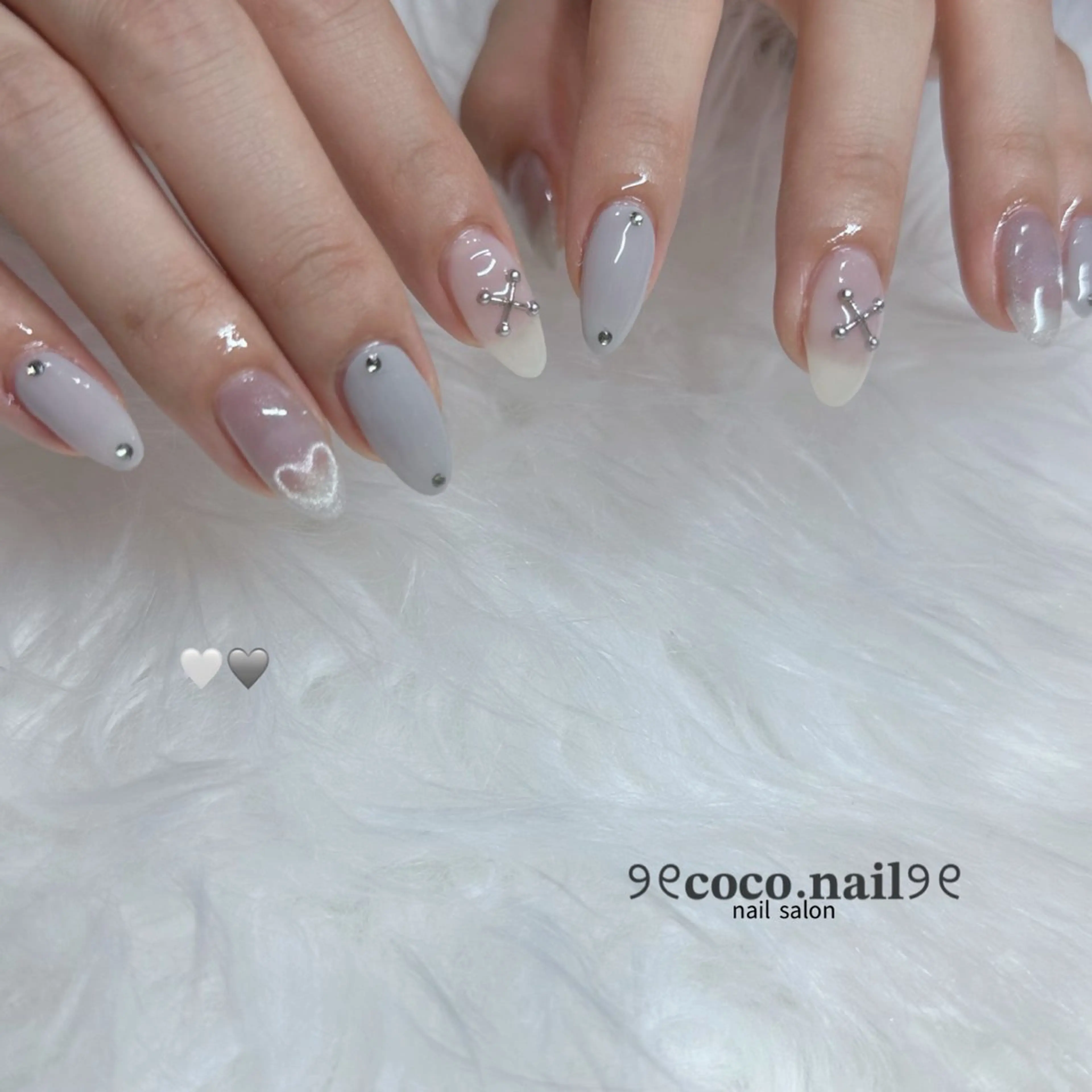 ネイル lili.nail y2k/ワンホンのネイルデザイン