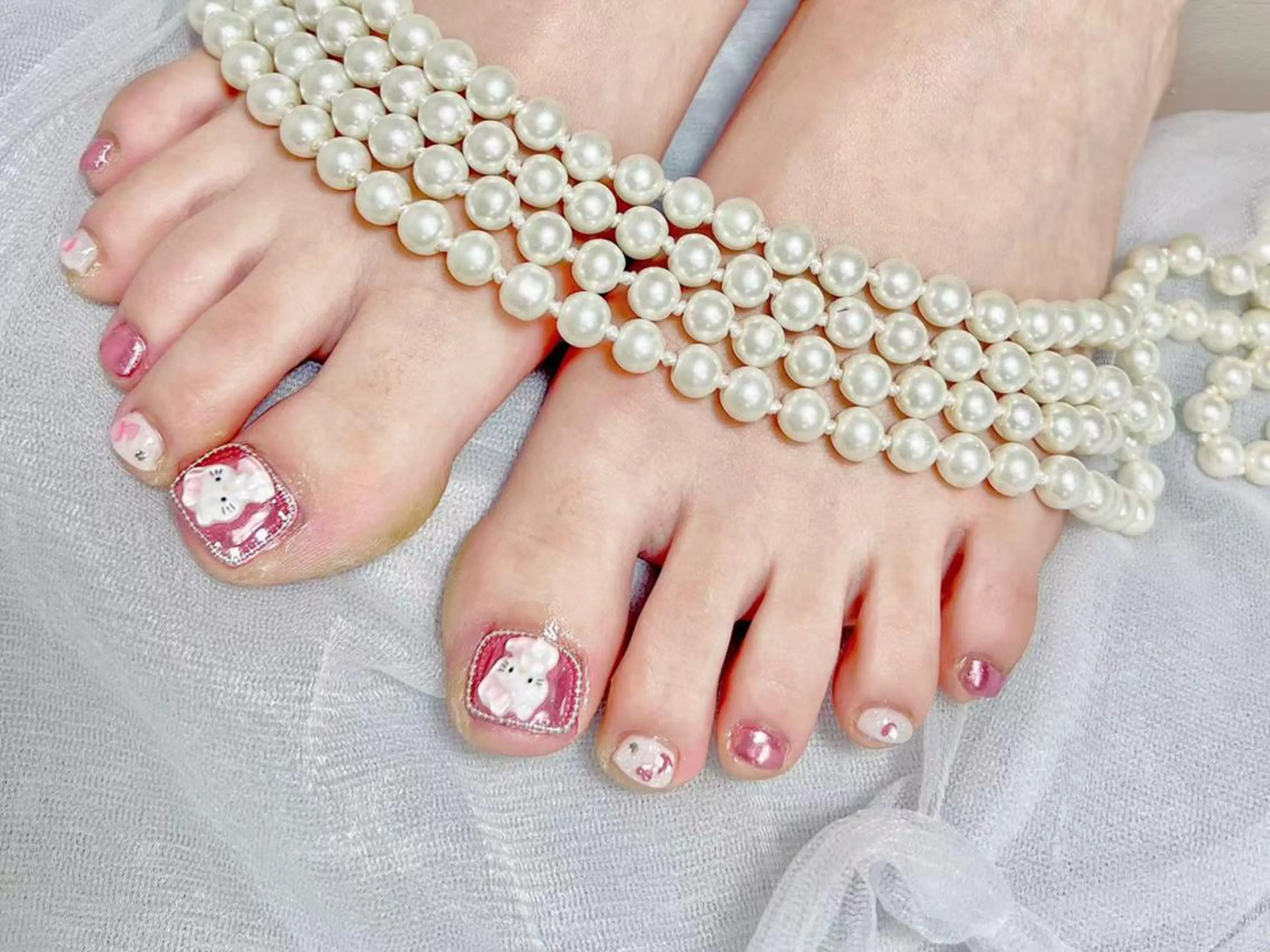 ネイル アートネイル オーロラネイル チークネイル 成人式 長さ出し ナユキNA.YUKI 渋谷店のネイルデザイン